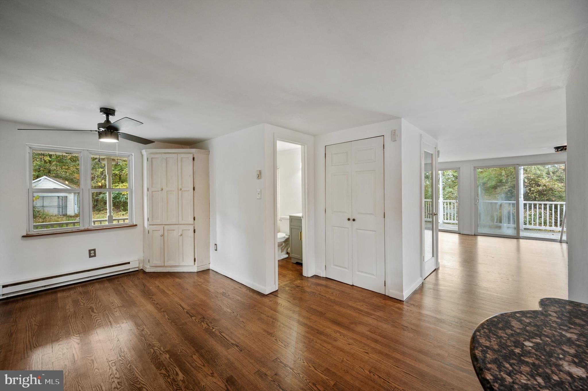 GLENWOOD FOREST - Residential