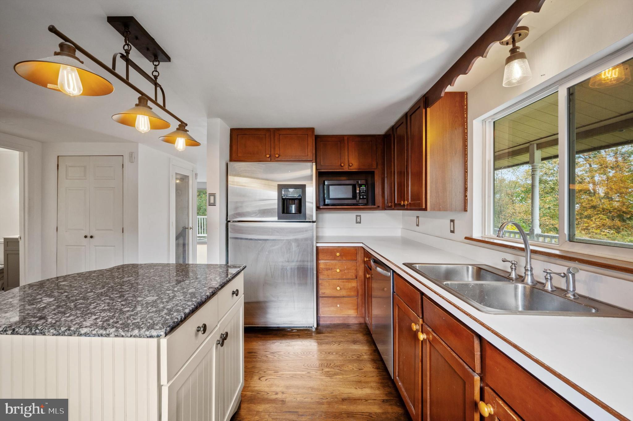 GLENWOOD FOREST - Residential