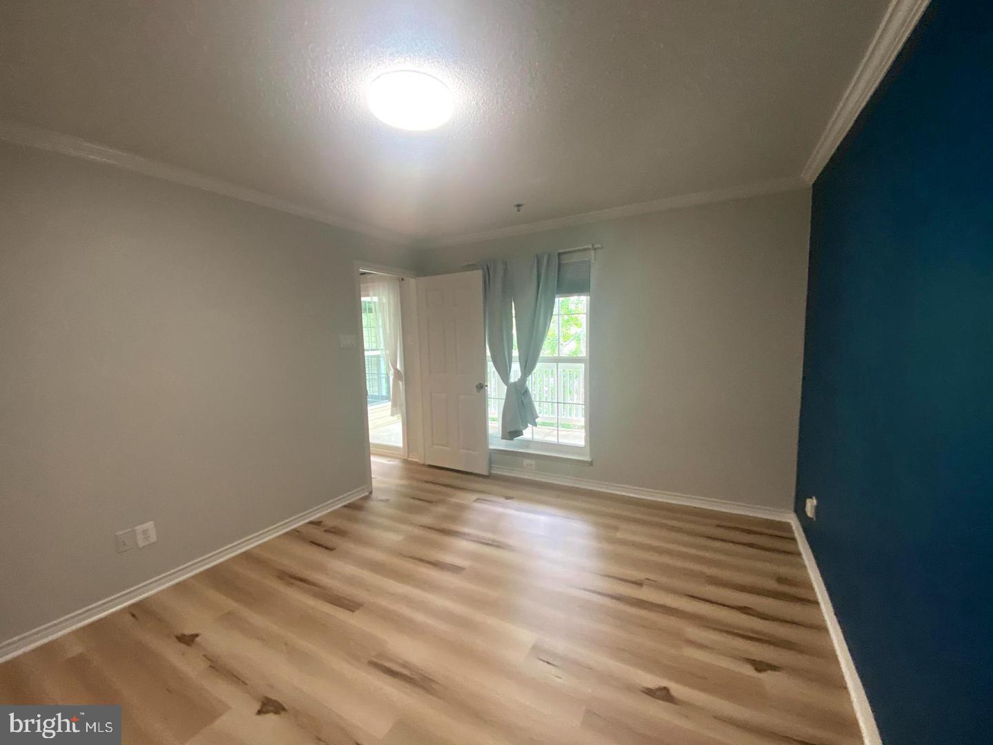 1524 LINCOLN WAY 407