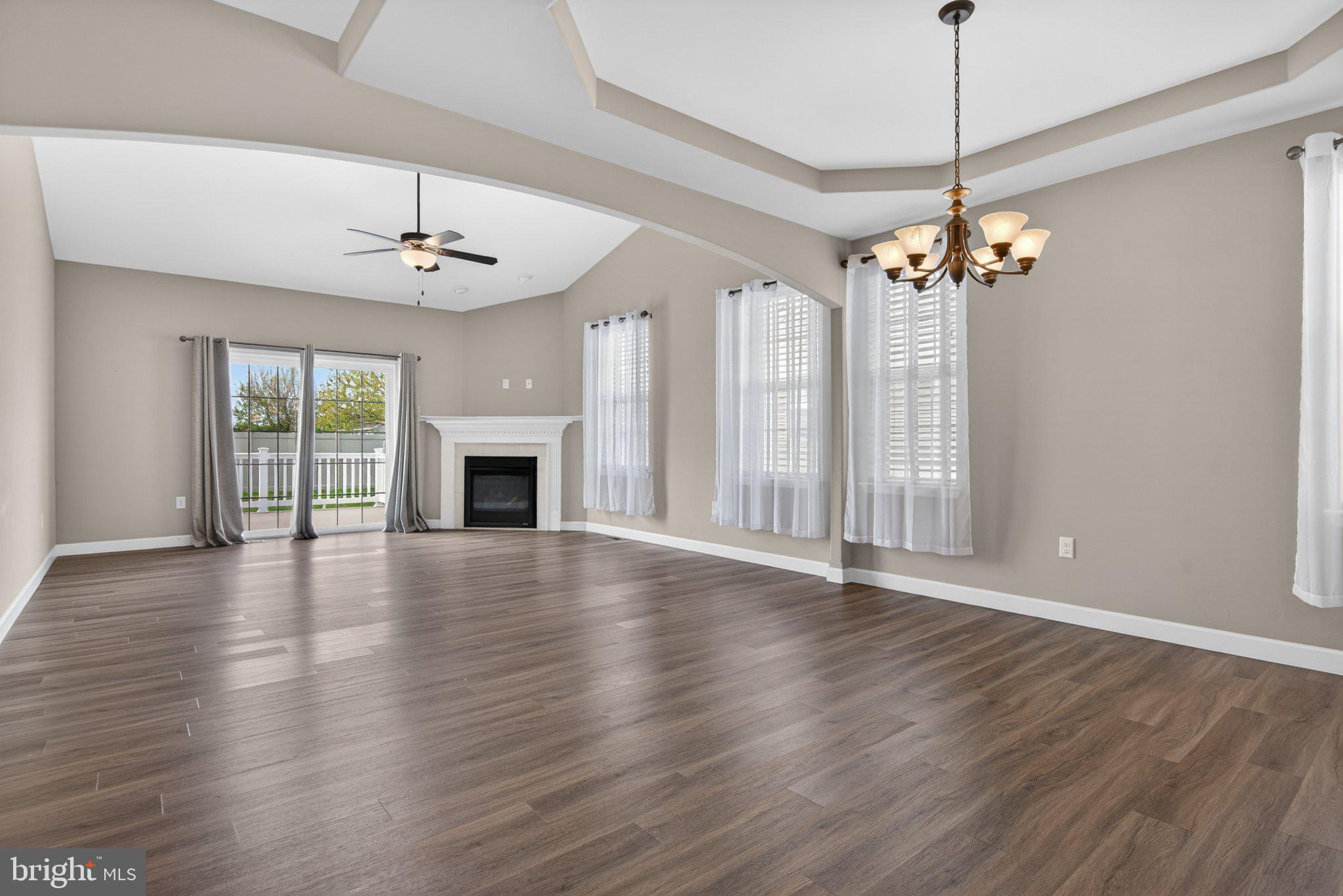 THE LANDINGS AT GARDEN SPOT RESERVE - Residential