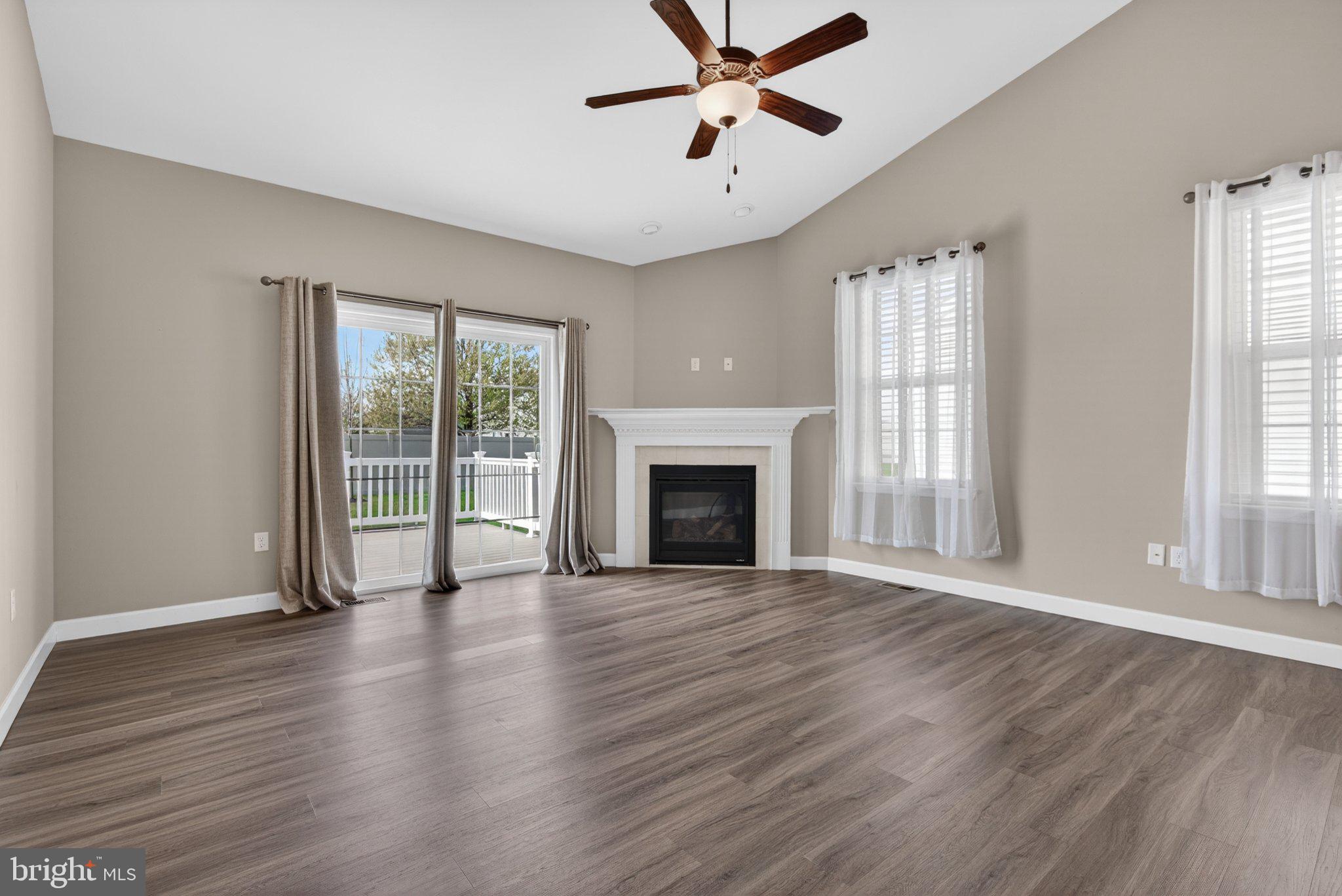 THE LANDINGS AT GARDEN SPOT RESERVE - Residential