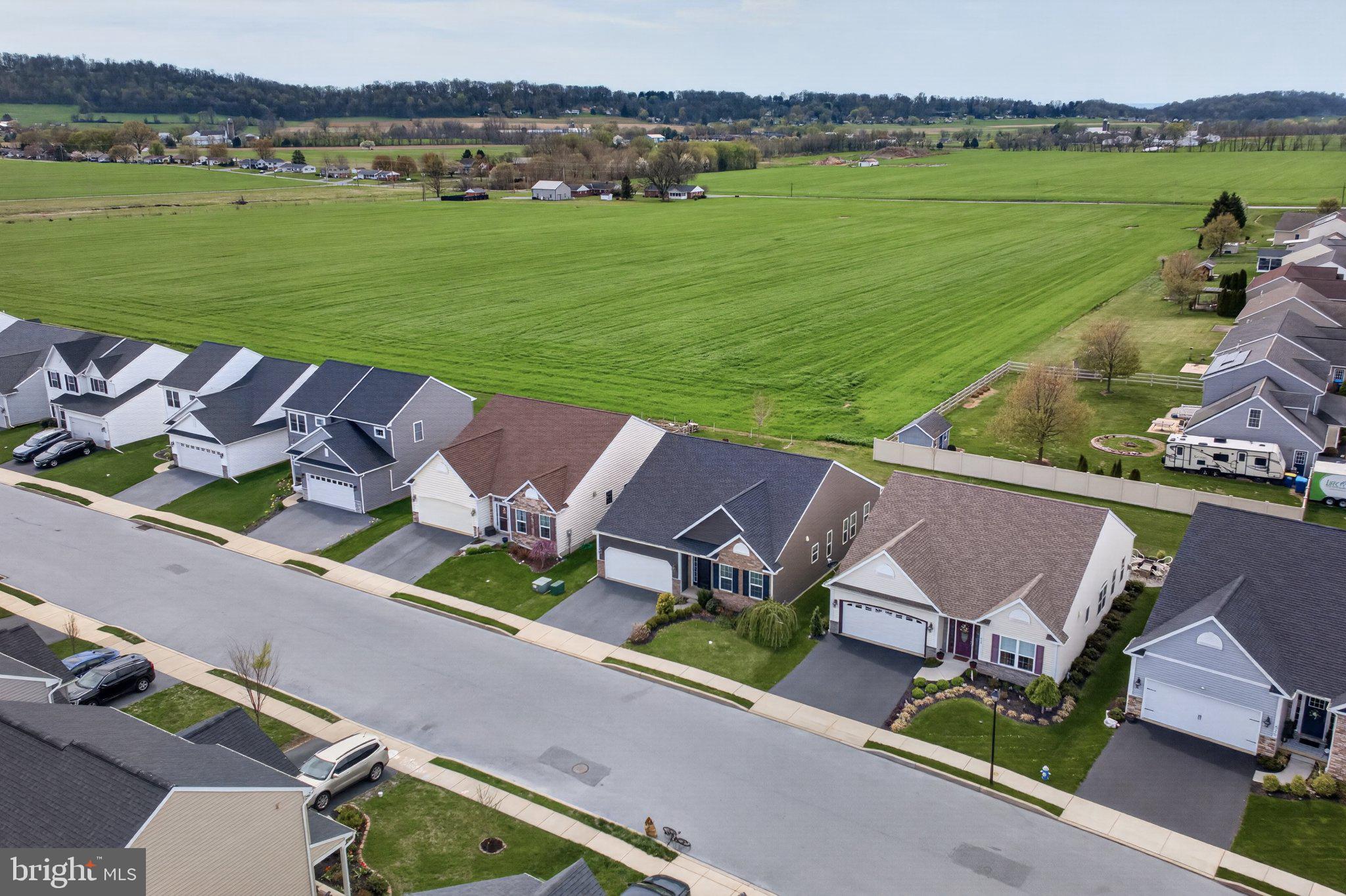 THE LANDINGS AT GARDEN SPOT RESERVE - Residential