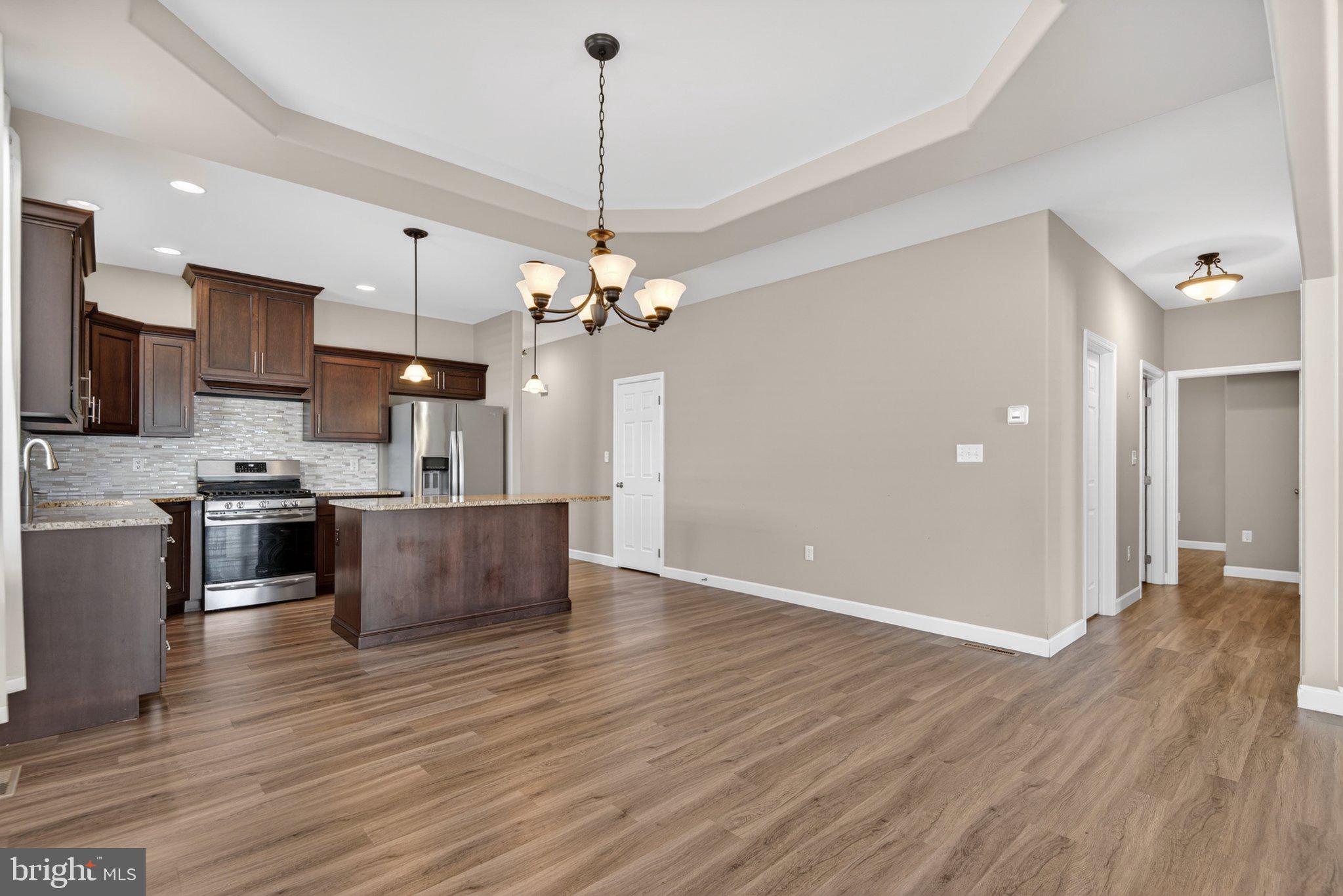 THE LANDINGS AT GARDEN SPOT RESERVE - Residential