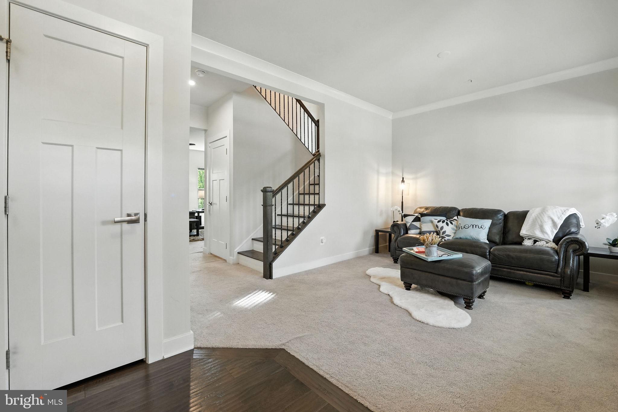 POTOMAC SHORES - Residential