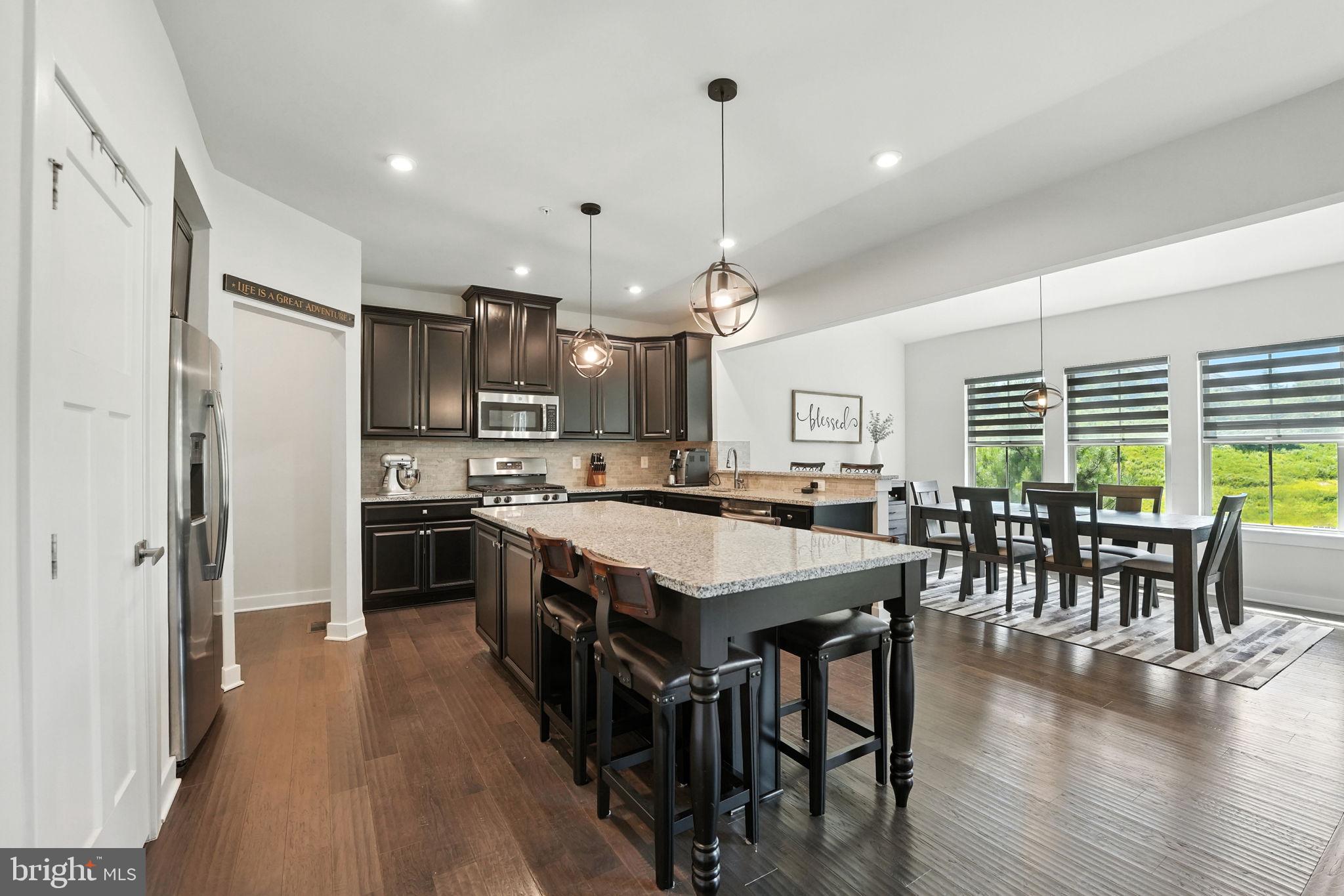 POTOMAC SHORES - Residential