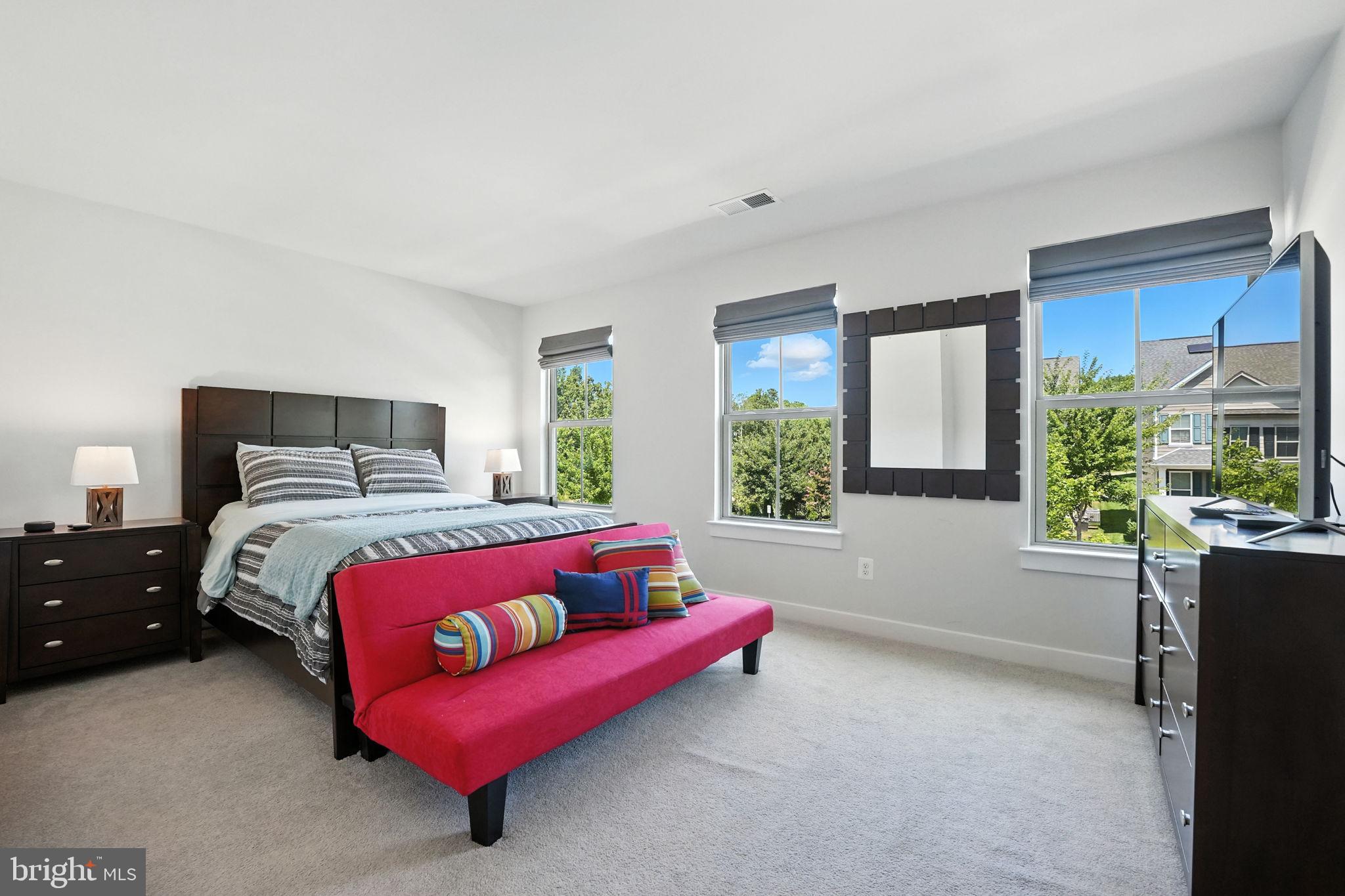 POTOMAC SHORES - Residential