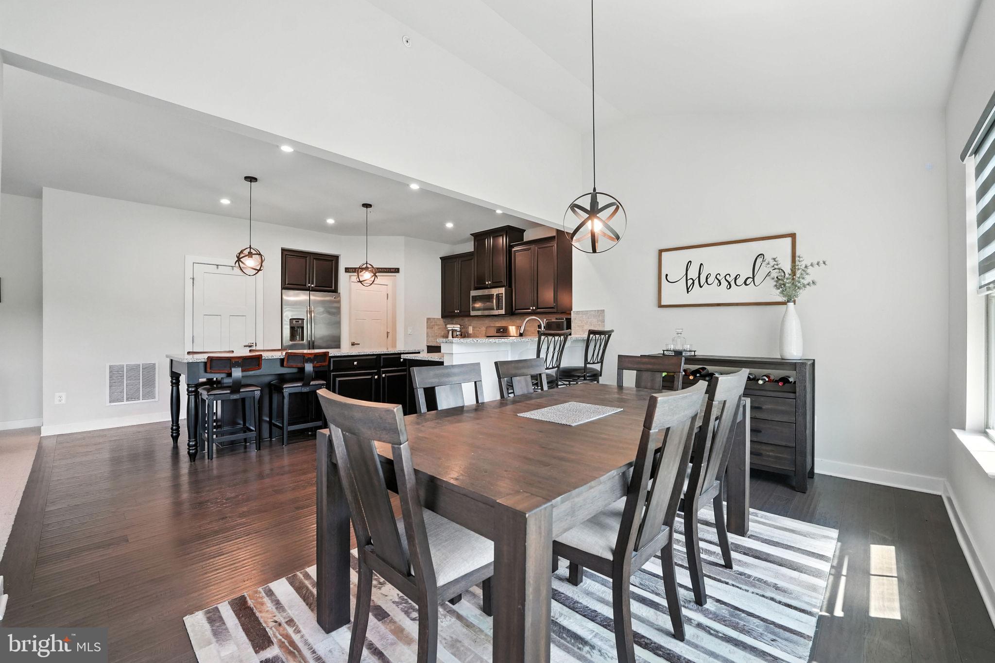 POTOMAC SHORES - Residential