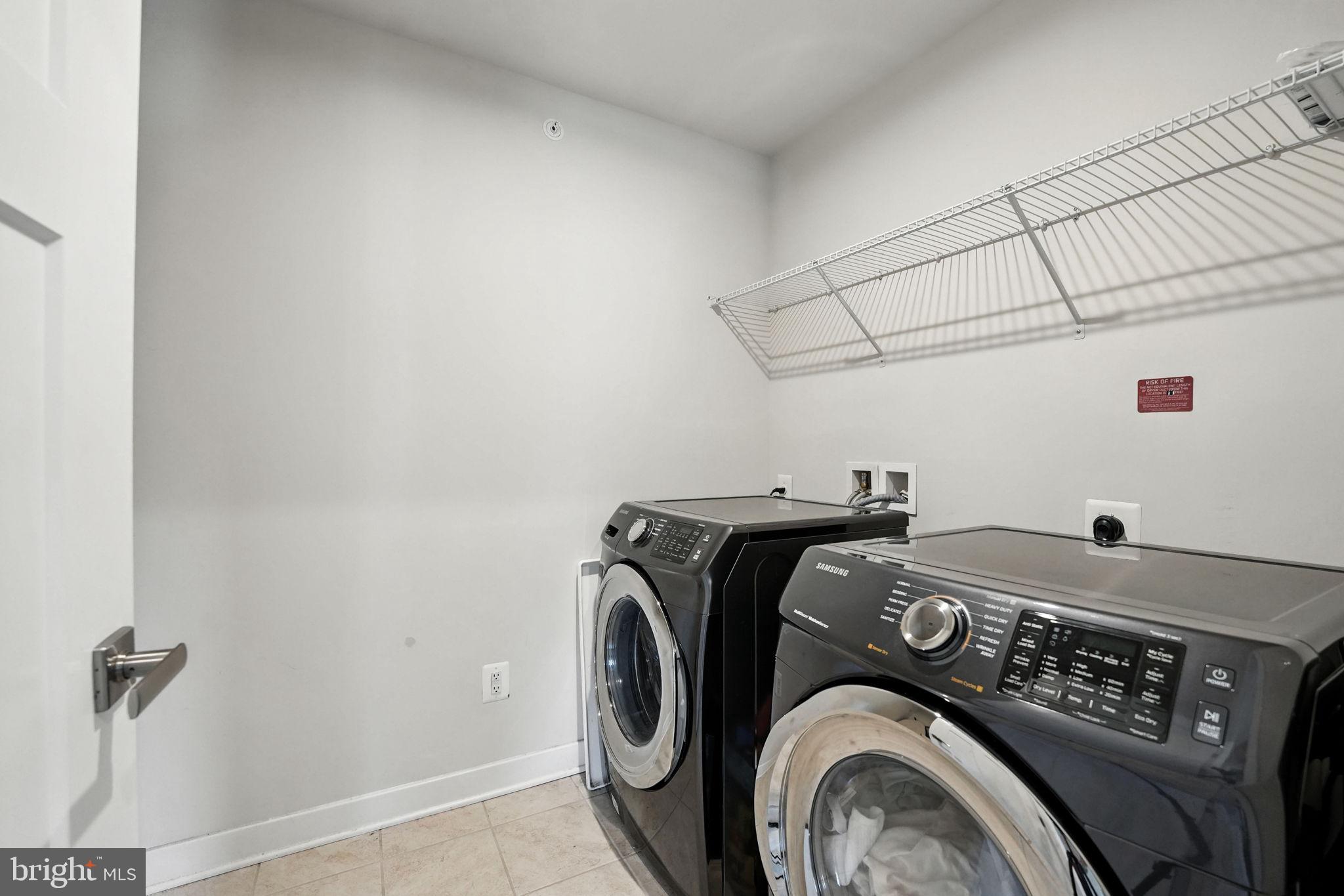 POTOMAC SHORES - Residential