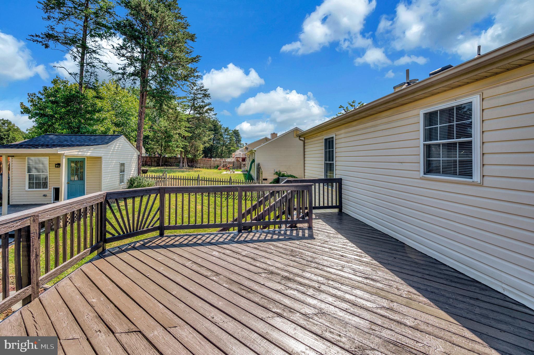 FALCON RIDGE - Residential