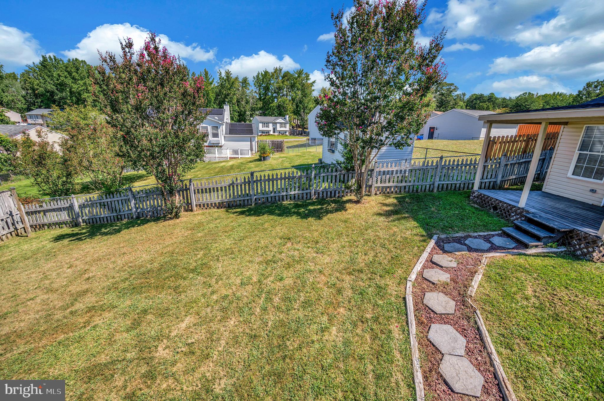 FALCON RIDGE - Residential