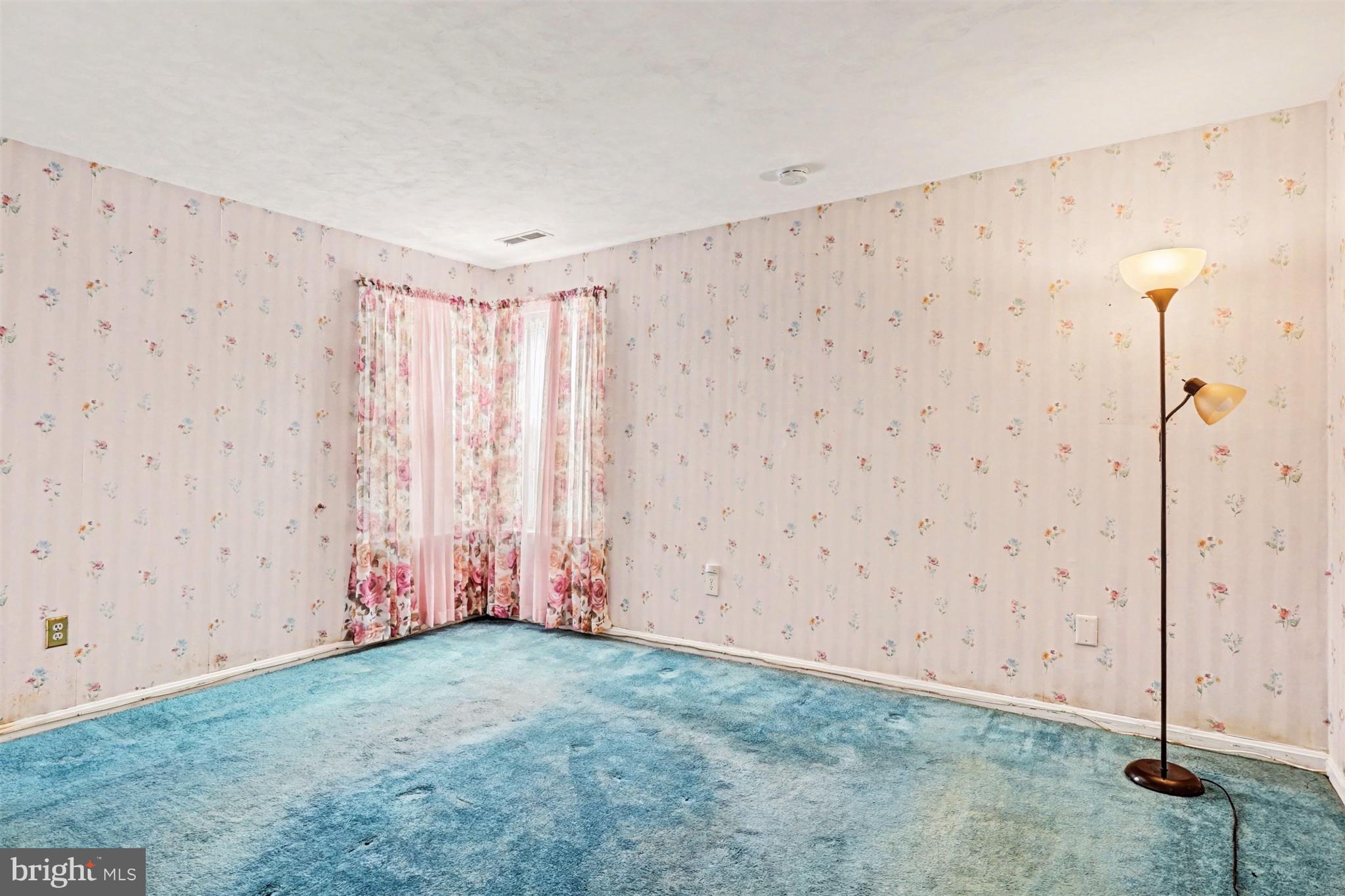 THE POINTE - Residential