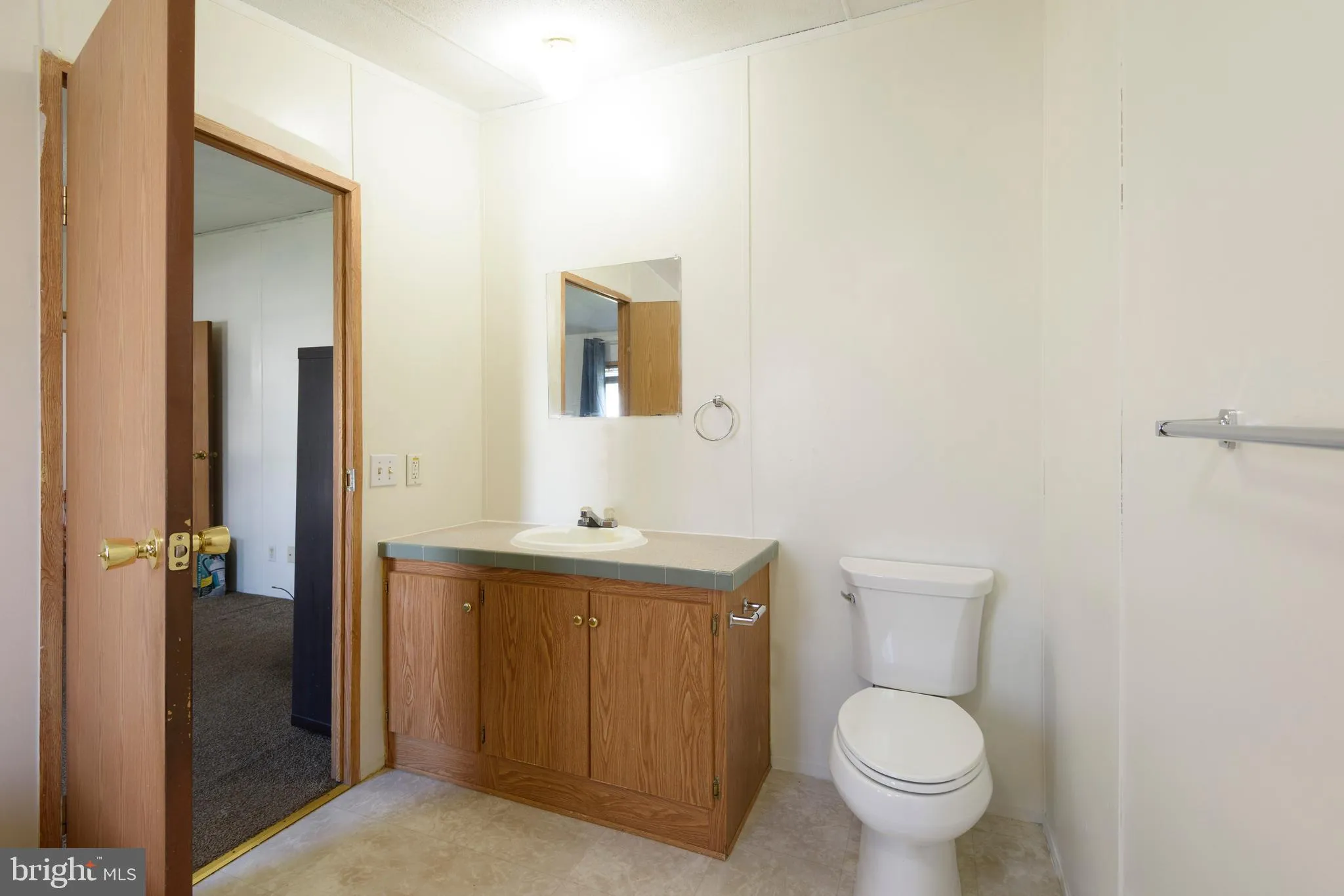 Cochranville, Pennsylvania 19330, United States, 3 Bedrooms Bedrooms, ,2 BathroomsBathrooms,Residential,Active,216066