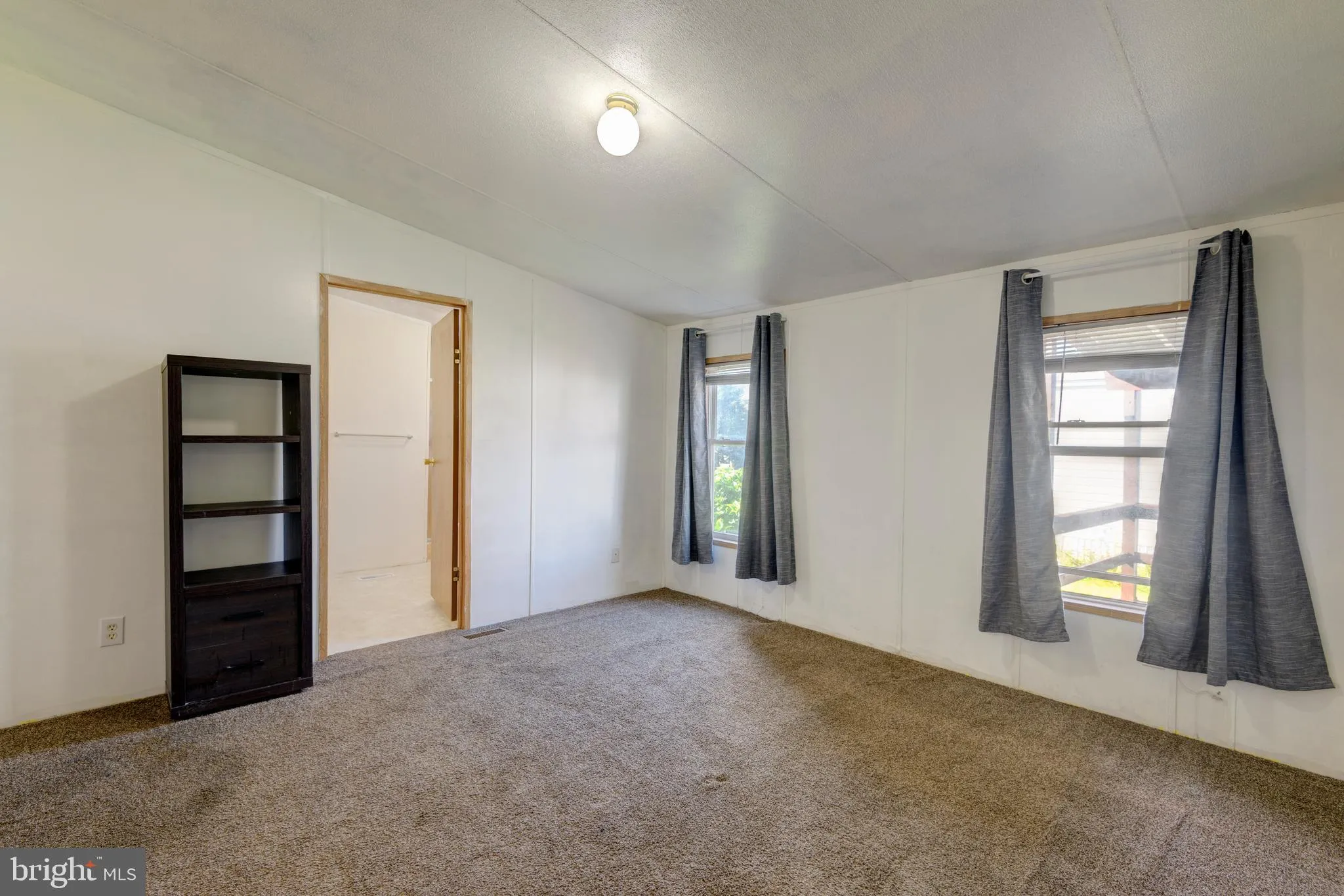 Cochranville, Pennsylvania 19330, United States, 3 Bedrooms Bedrooms, ,2 BathroomsBathrooms,Residential,Active,216066