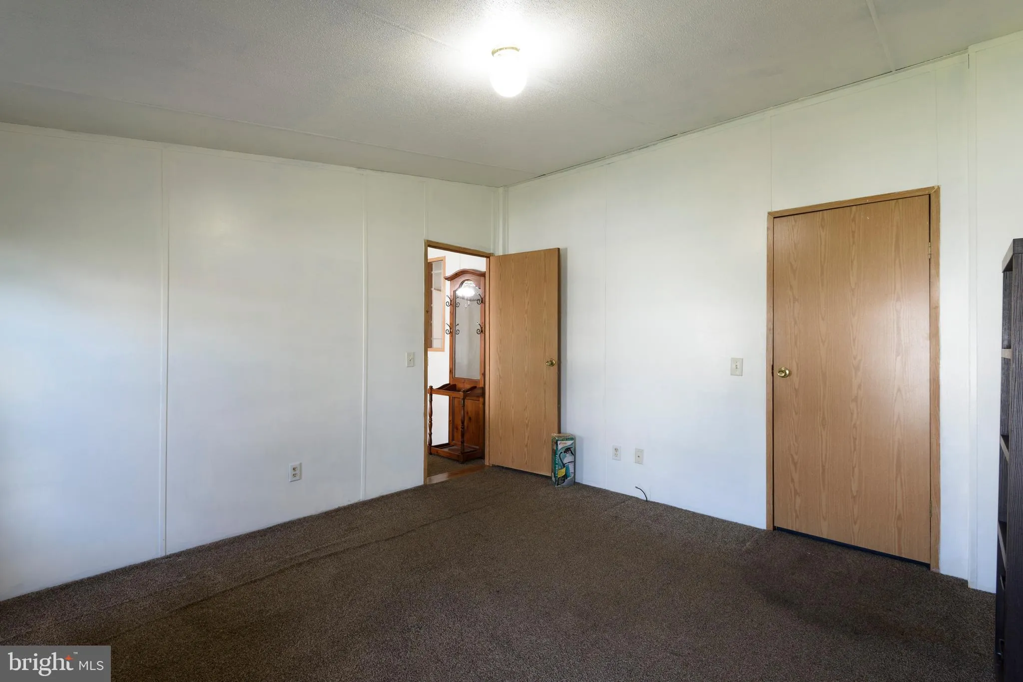 Cochranville, Pennsylvania 19330, United States, 3 Bedrooms Bedrooms, ,2 BathroomsBathrooms,Residential,Active,216066