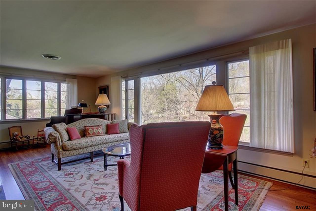 WYNDHAM HILLS - Residential