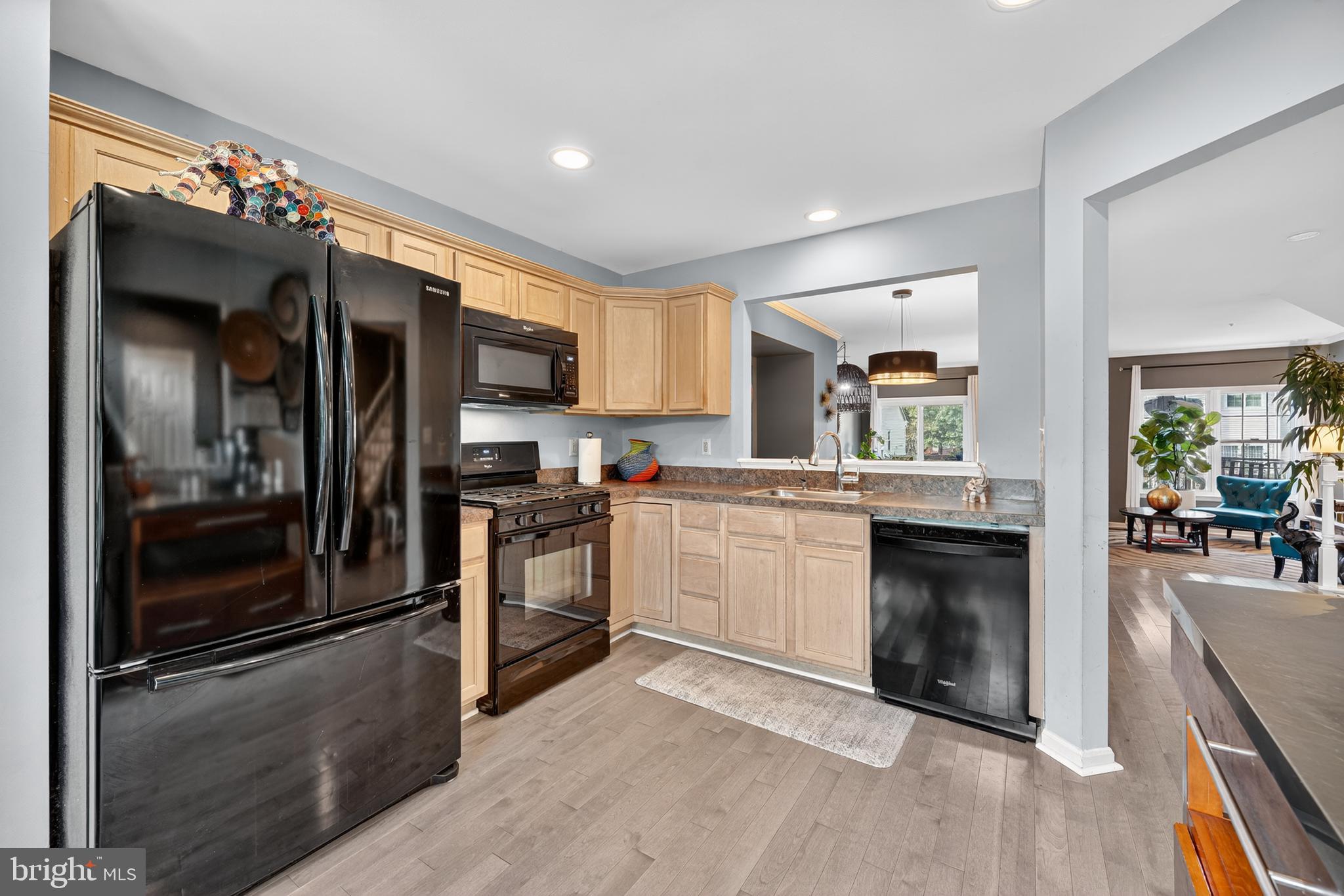 WOODVIEW VILLAGE - Residential