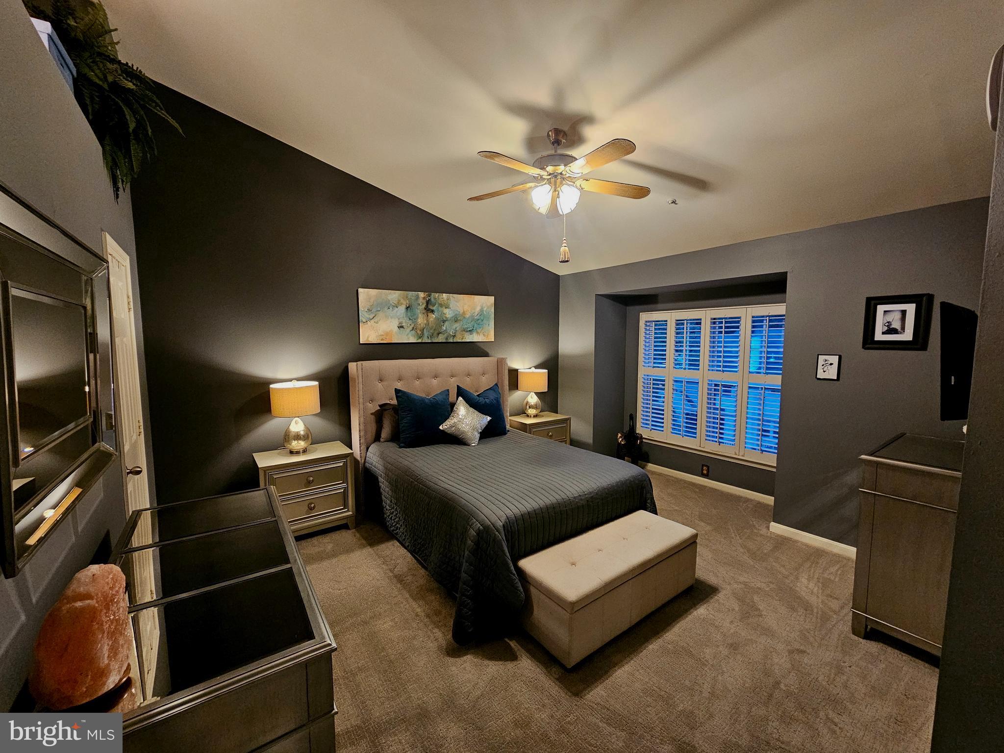 WOODVIEW VILLAGE - Residential