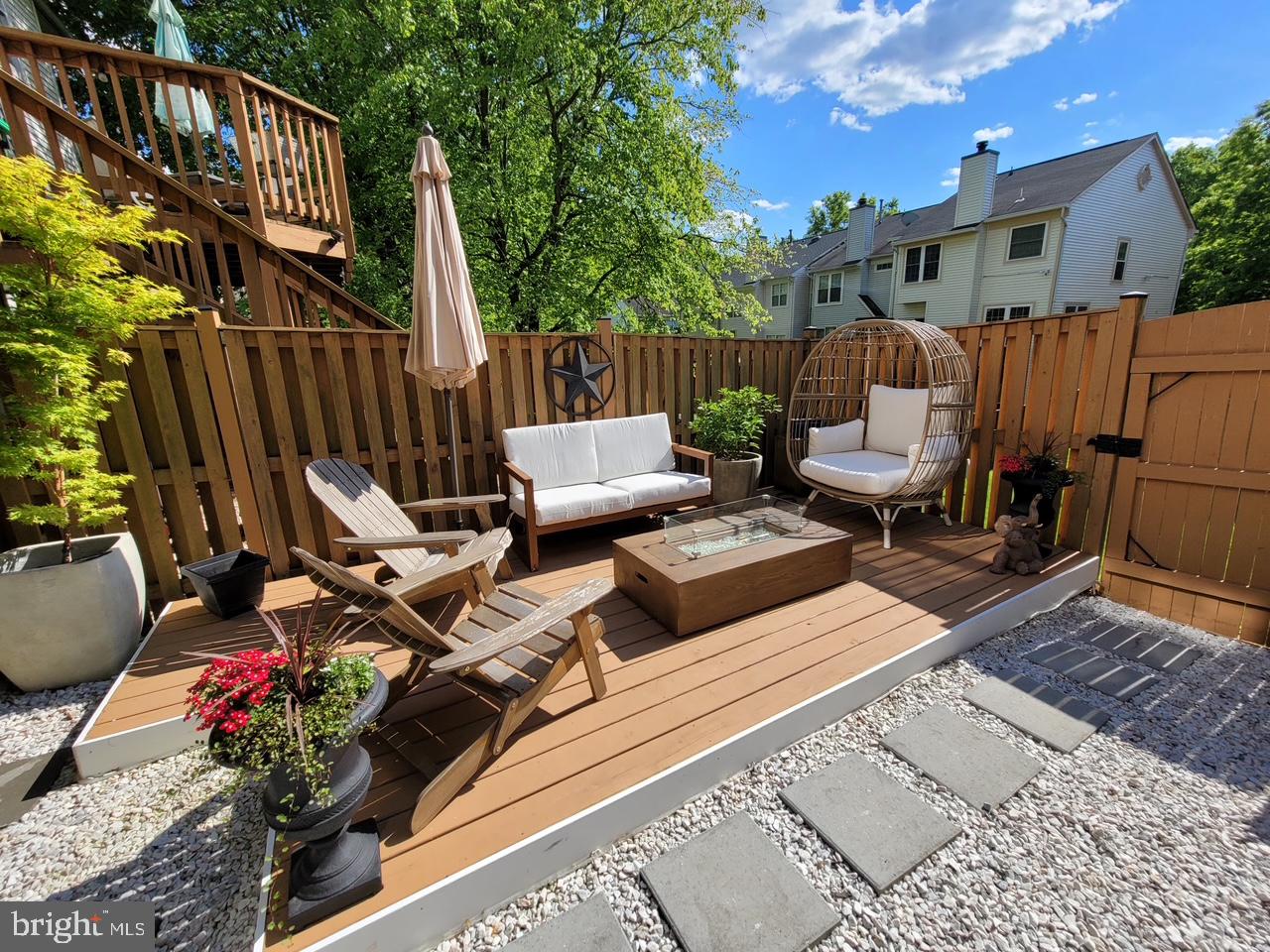 WOODVIEW VILLAGE - Residential