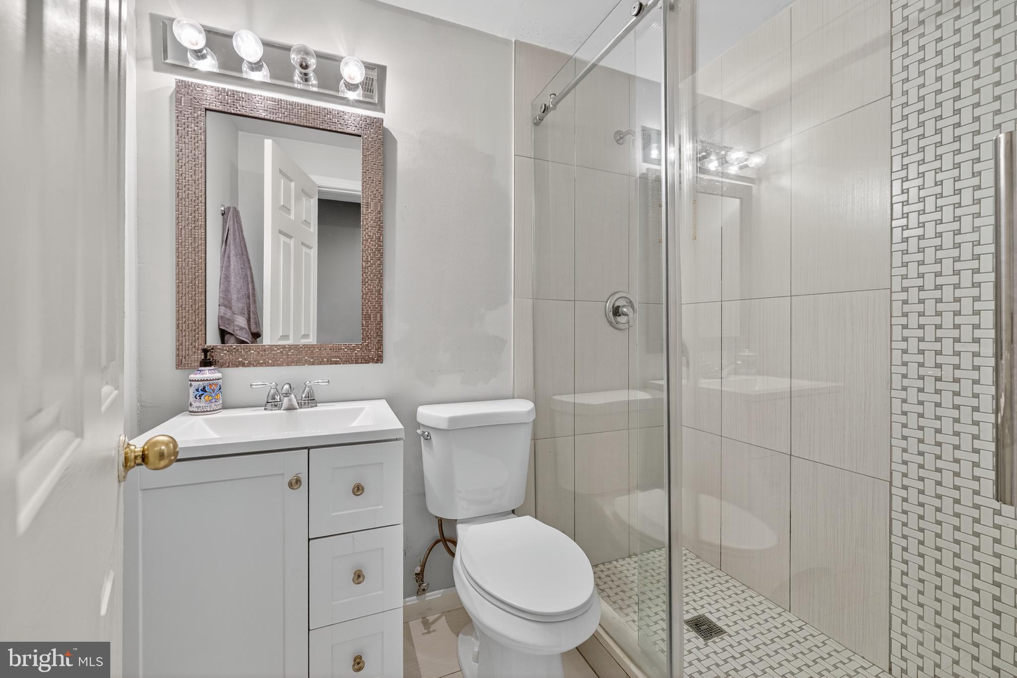 WOODVIEW VILLAGE - Residential