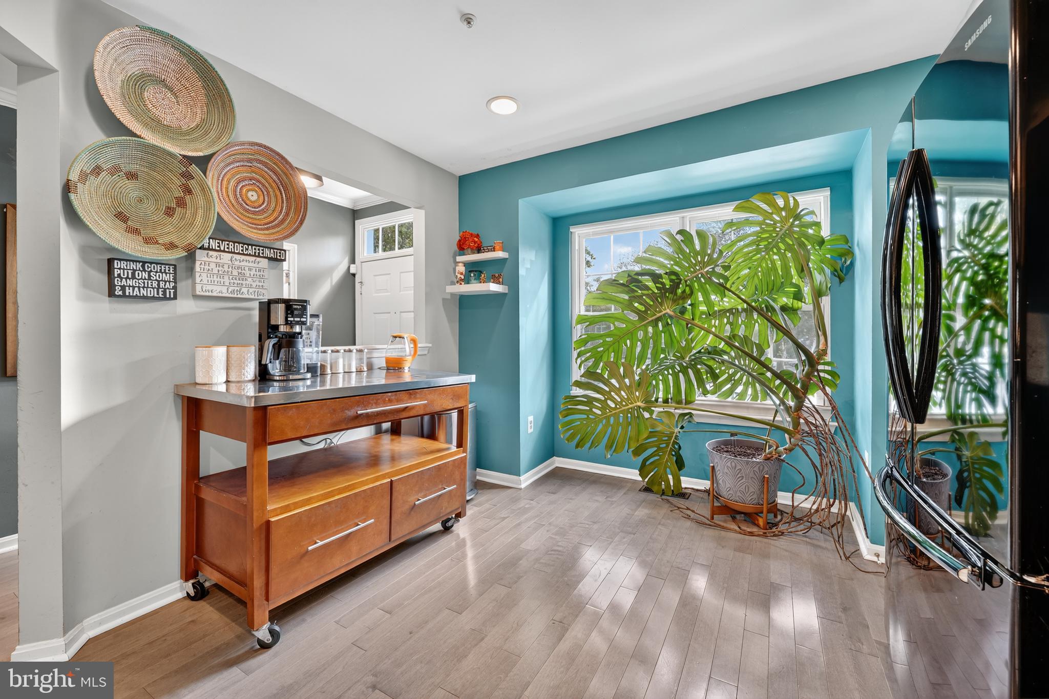 WOODVIEW VILLAGE - Residential