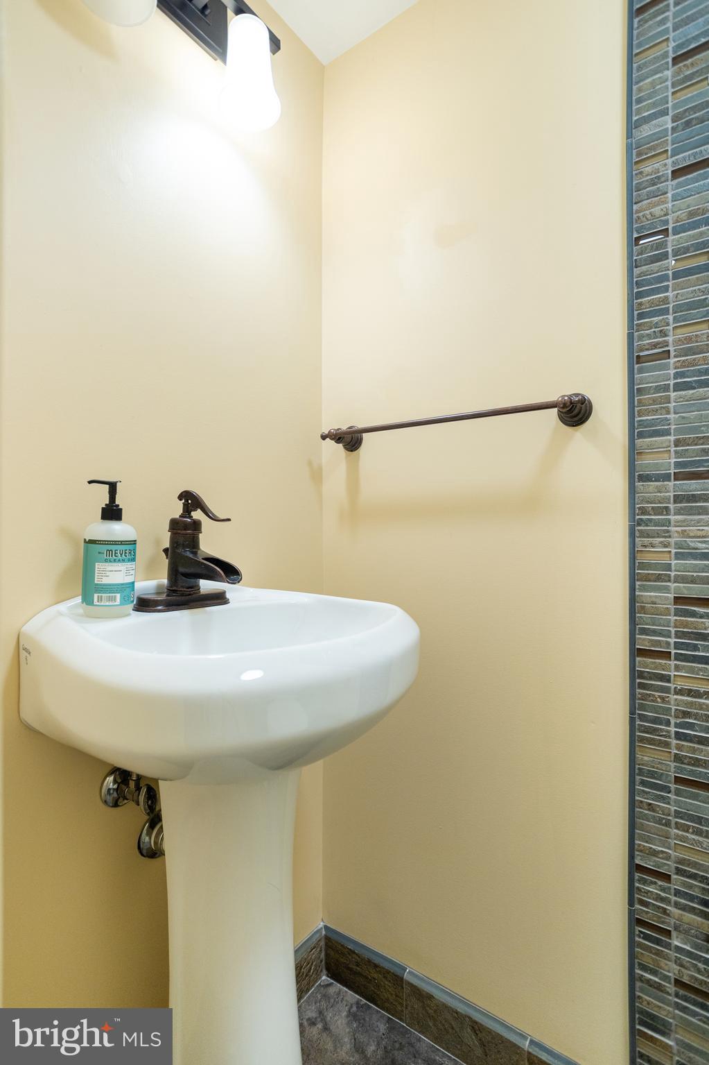 BETHESDA - Residential Lease