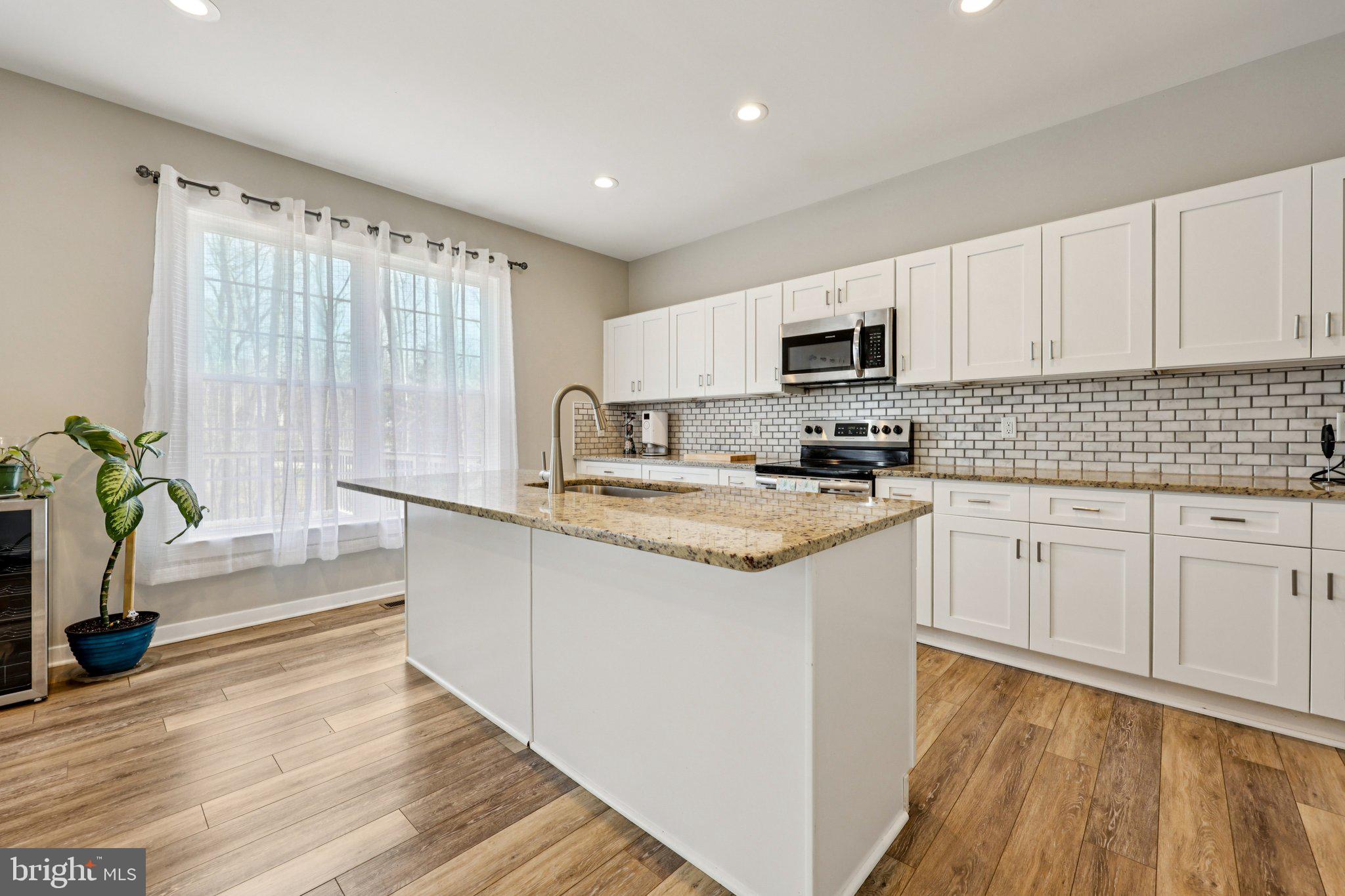 LAKE OF THE WOODS - Residential