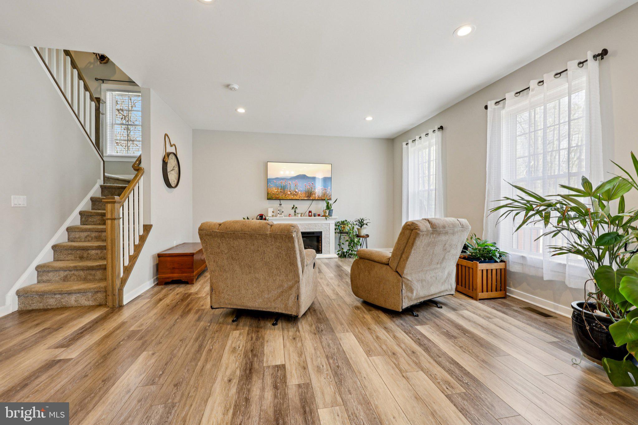 LAKE OF THE WOODS - Residential