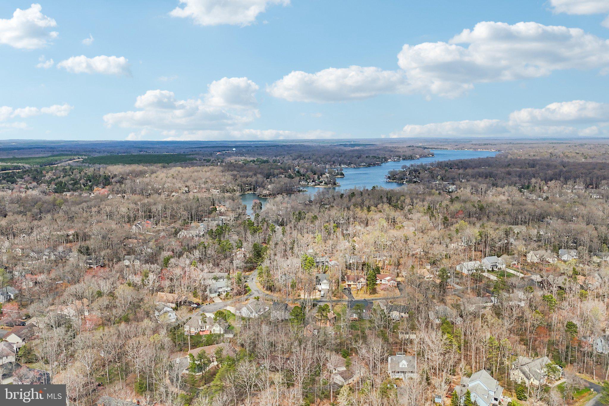 LAKE OF THE WOODS - Residential