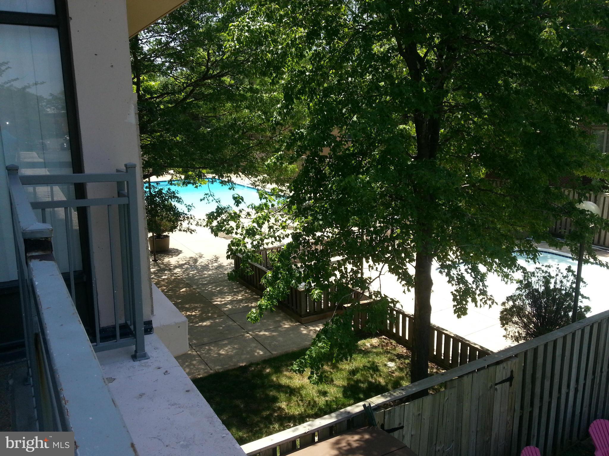 HYDE PARK - Residential Lease