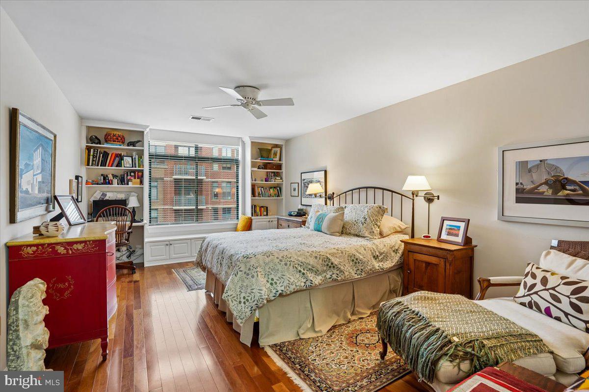 BROADWAY CONDOMINIUM - Residential