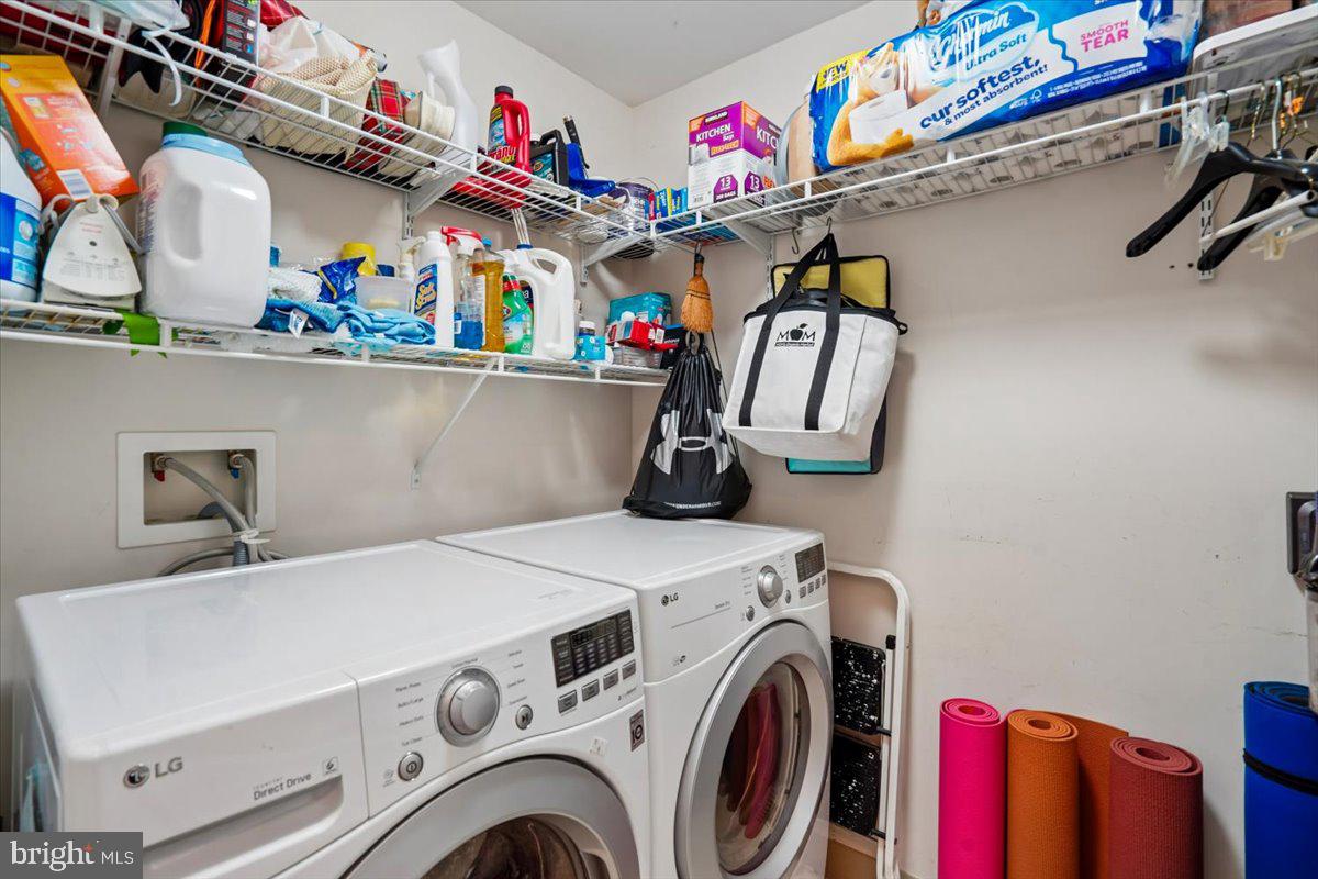 BROADWAY CONDOMINIUM - Residential