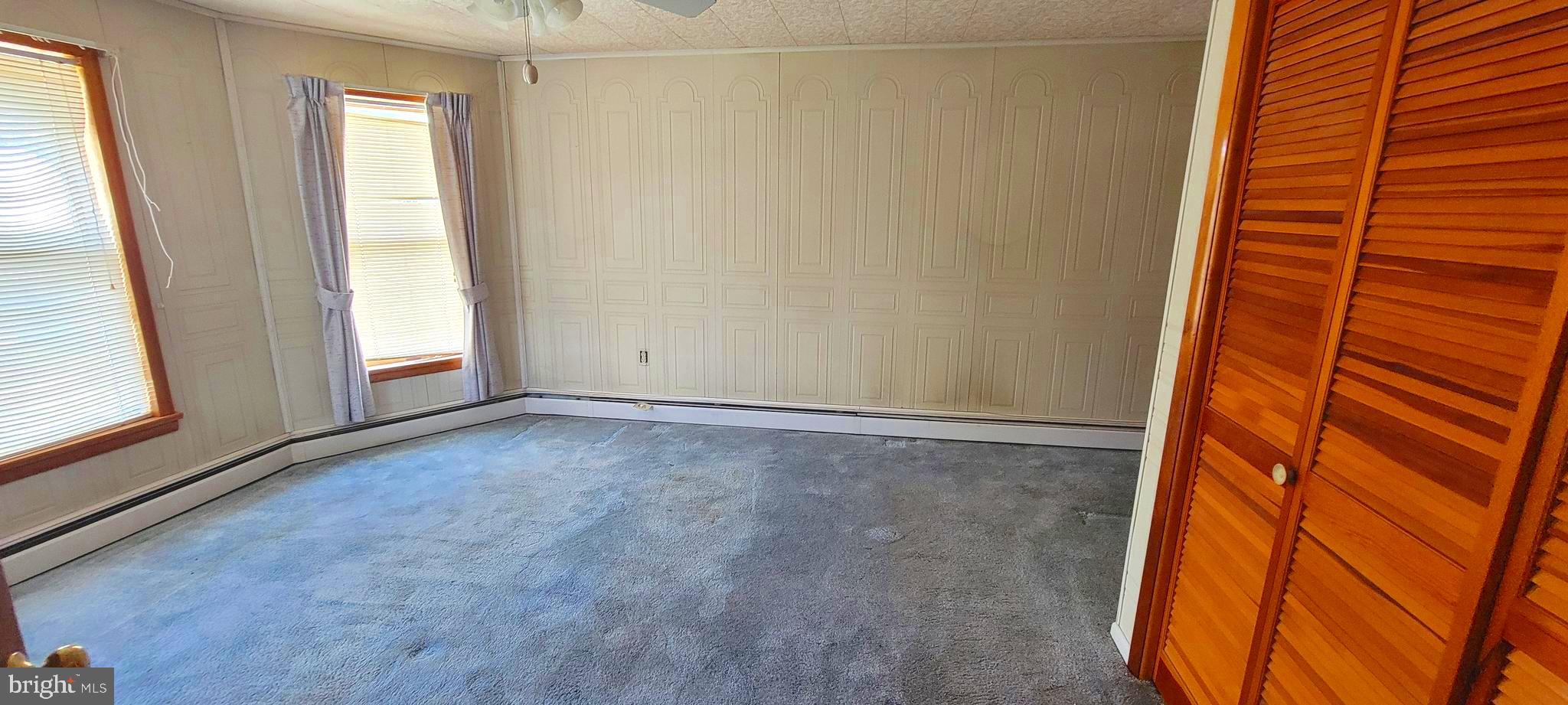 SOUTH END - Residential