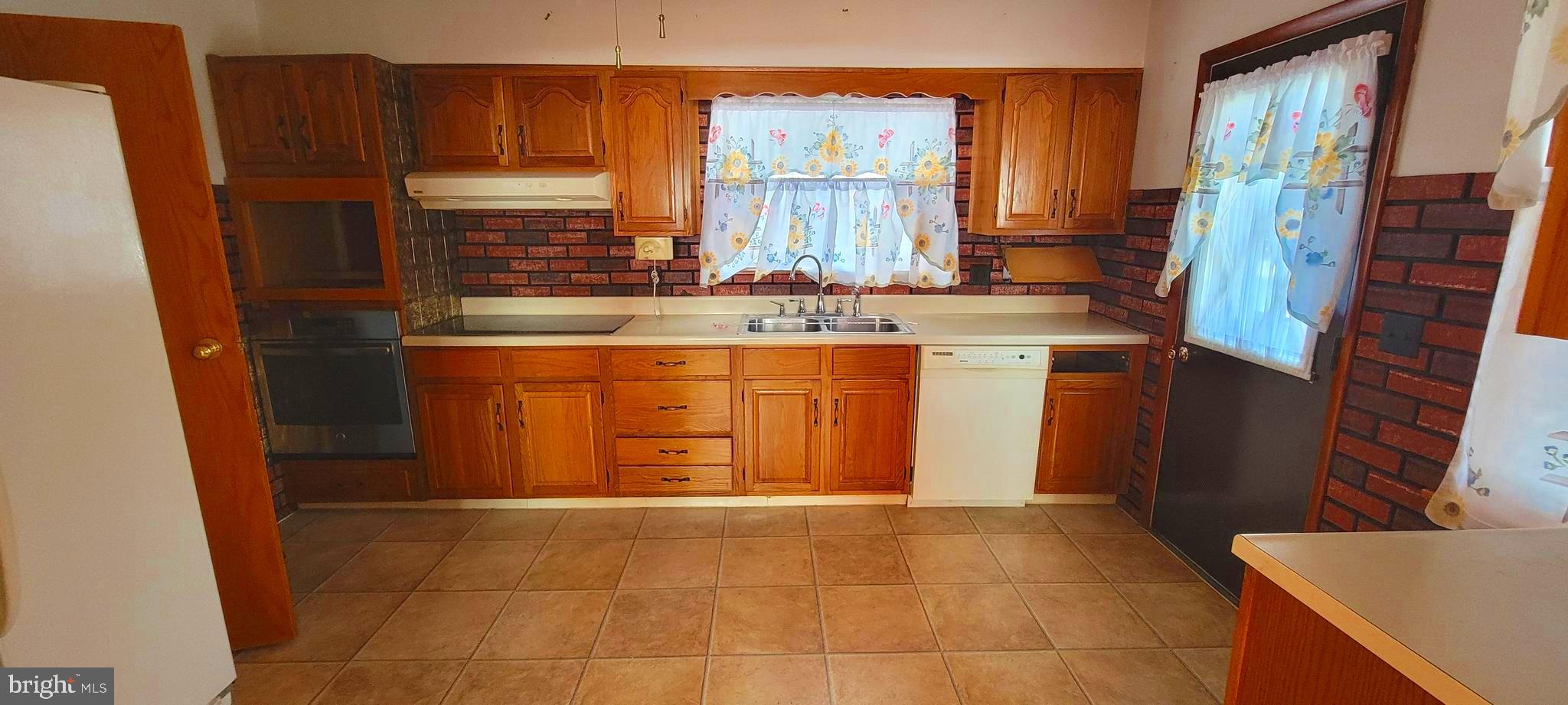 SOUTH END - Residential