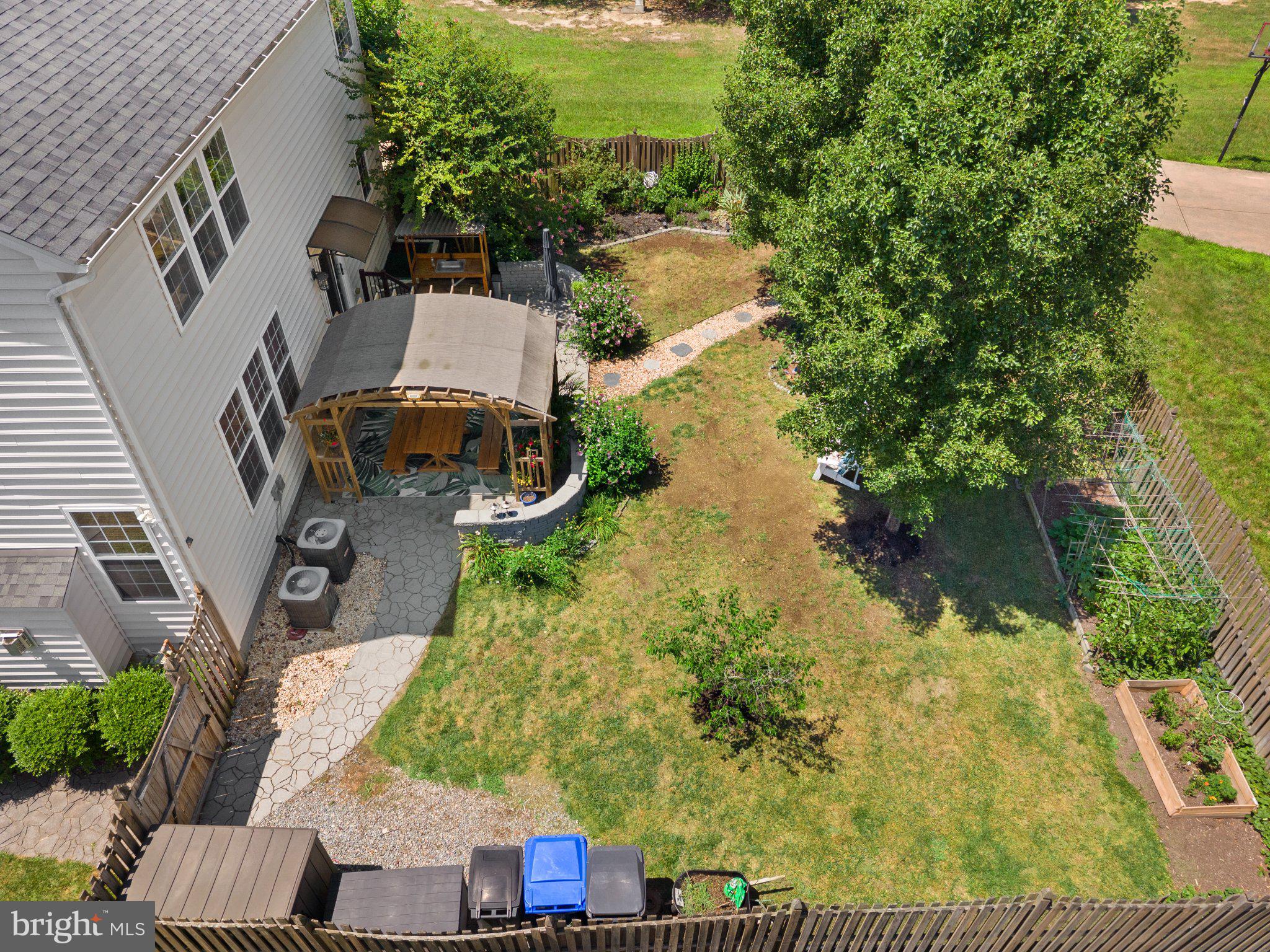 2994 DEVONFIELD AVENUE
