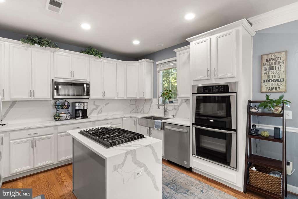 Photo of 2994 Devonfield Avenue, WALDORF, MD 20603 (MLS # MDCH2058628)