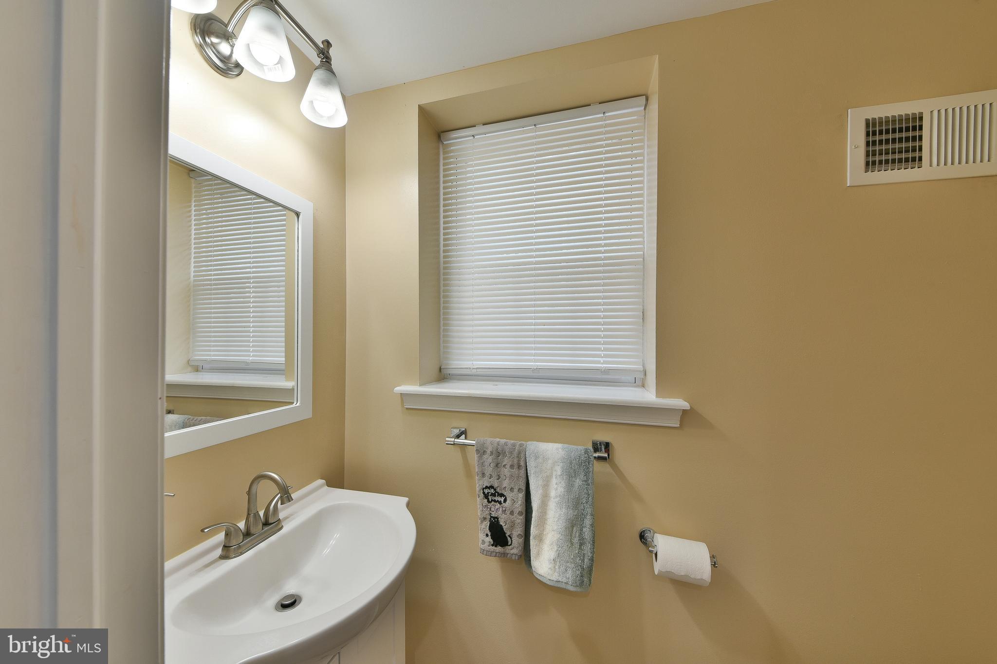 POWELTON VILLAGE - Residential