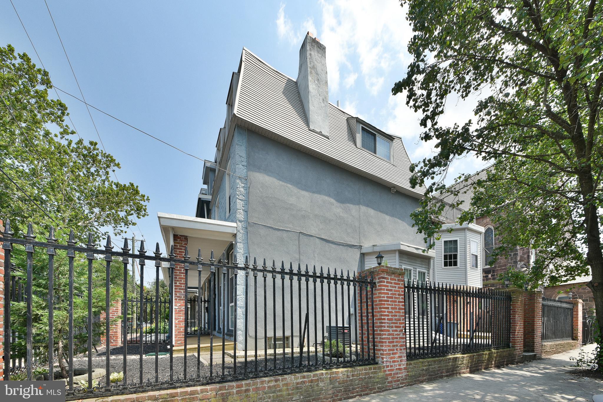 POWELTON VILLAGE - Residential