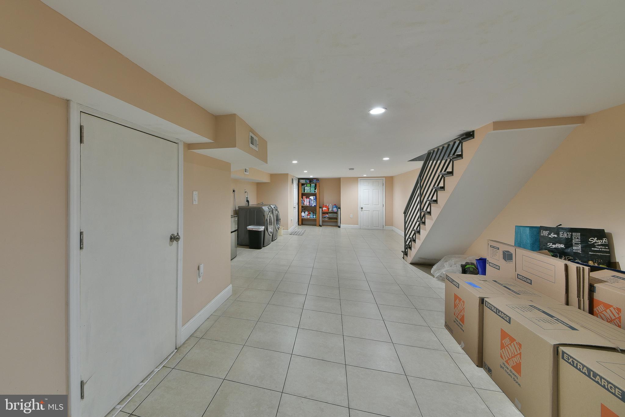 POWELTON VILLAGE - Residential