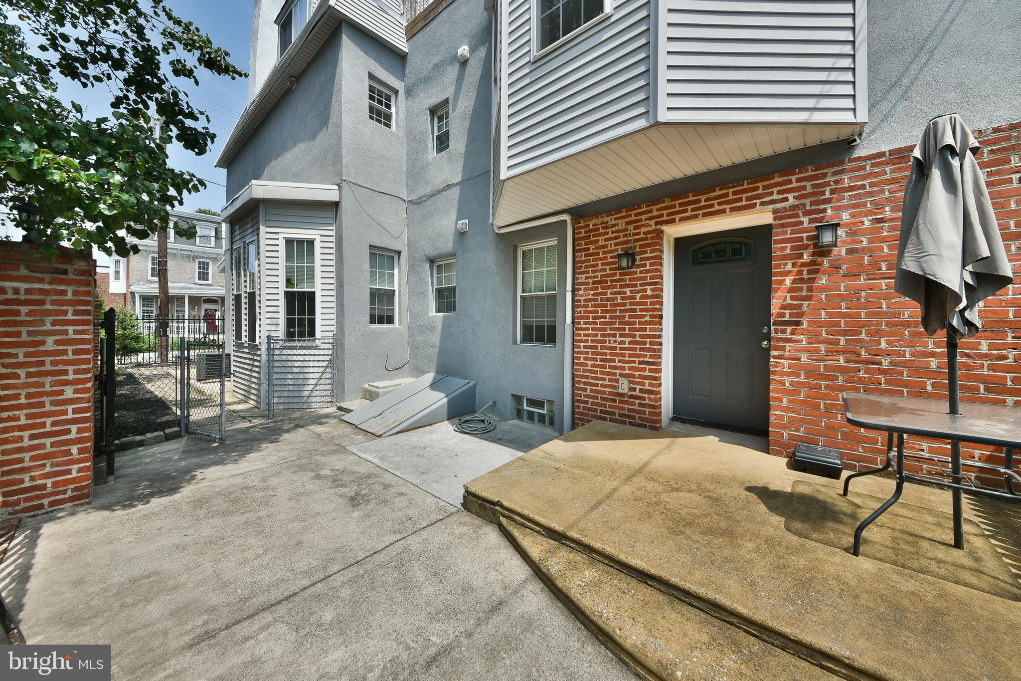 POWELTON VILLAGE - Residential