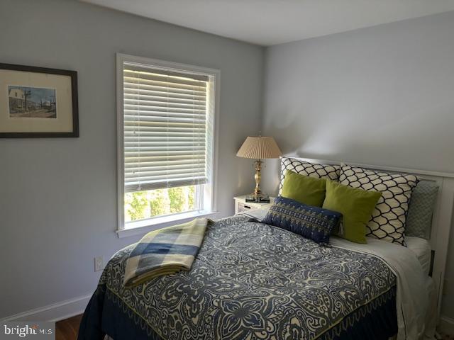 000 - Residential Lease