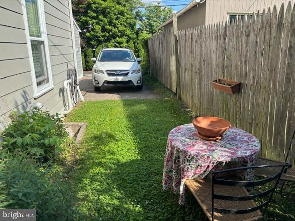 Photo of 177 Mary Street, DOYLESTOWN, PA 18901 (MLS # PABU2109348)