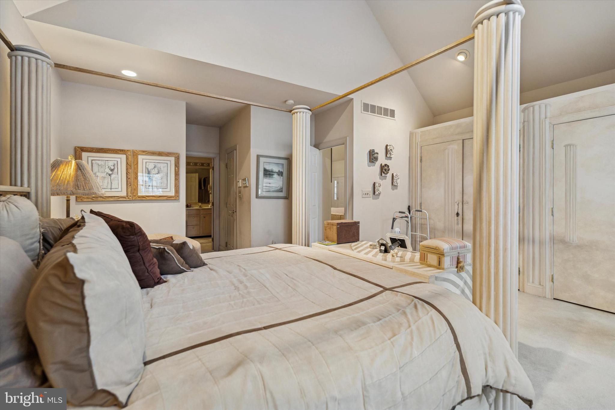 BLUE BELL CC - Residential