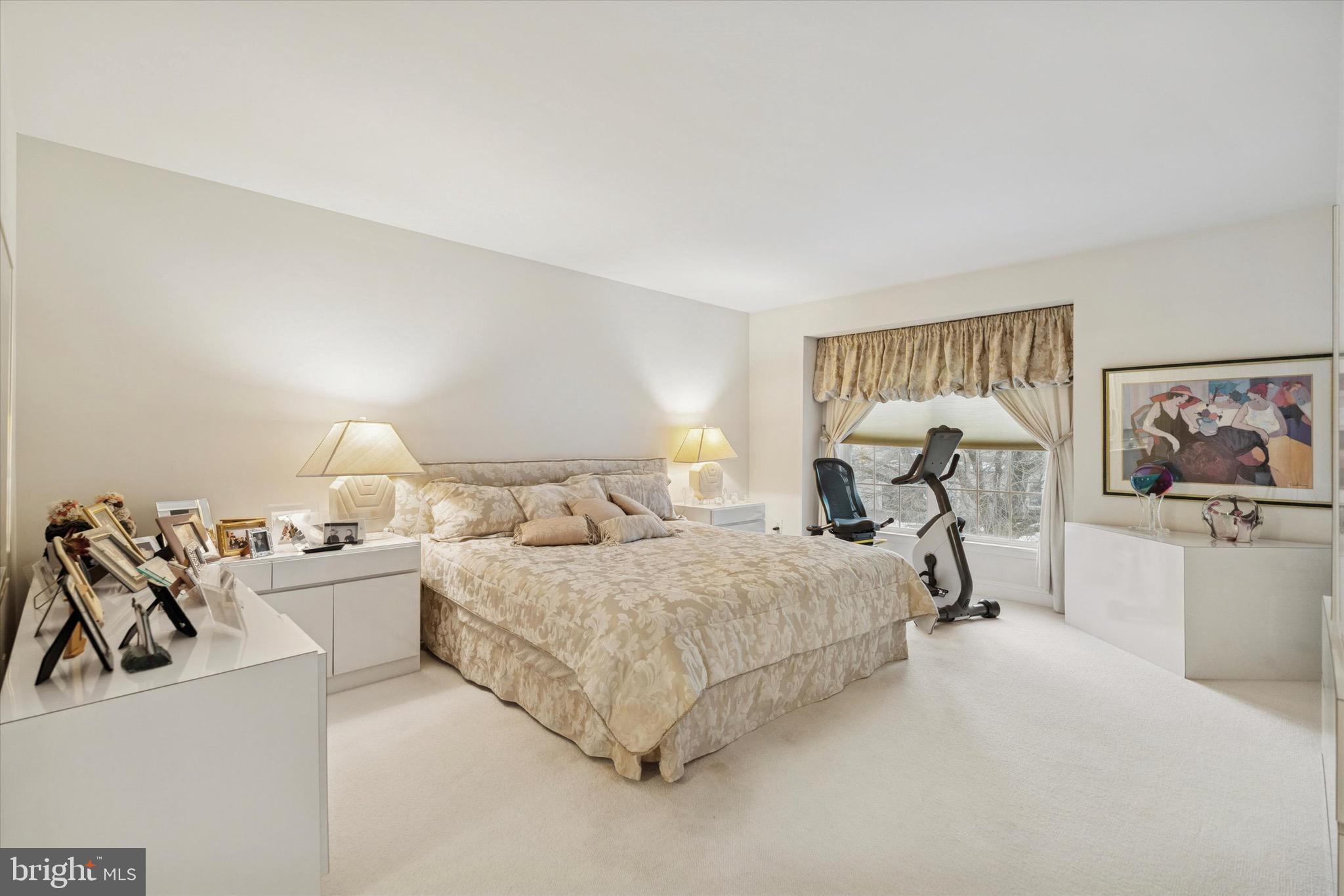 BLUE BELL CC - Residential