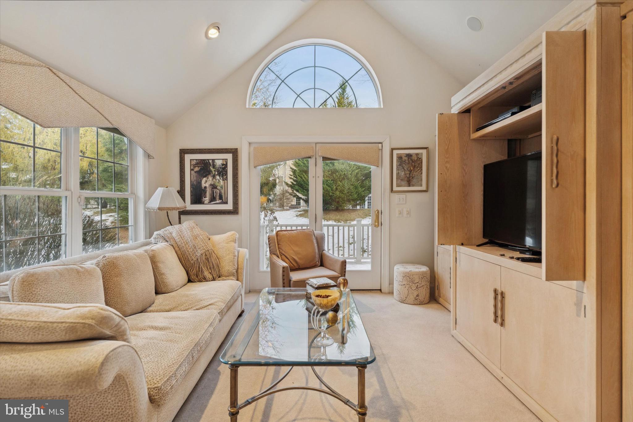 BLUE BELL CC - Residential