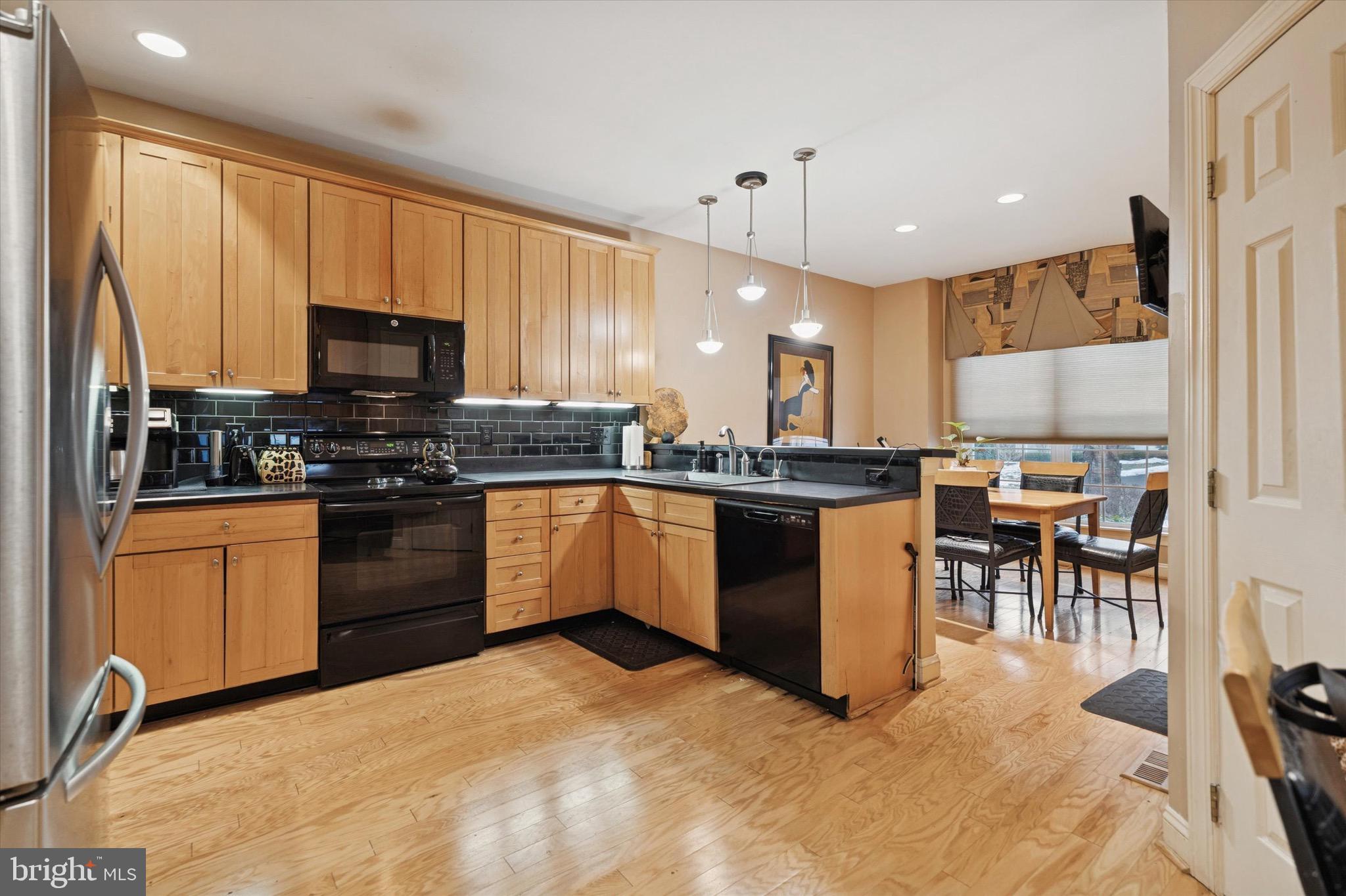 BLUE BELL CC - Residential