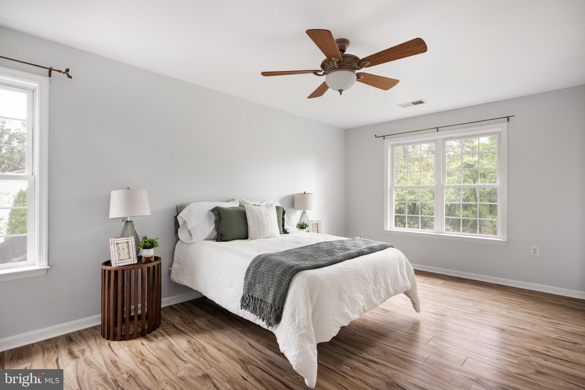 SHANNONDALE - Residential