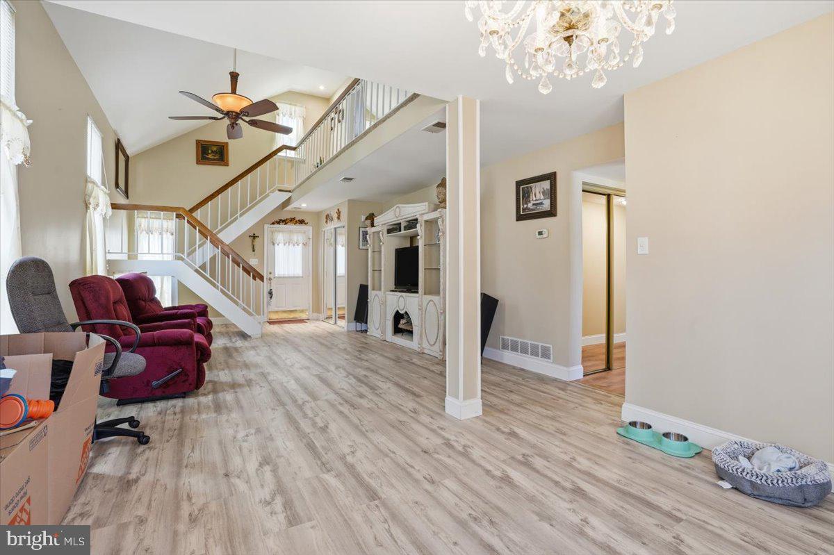 HORSHAMTOWNE - Residential