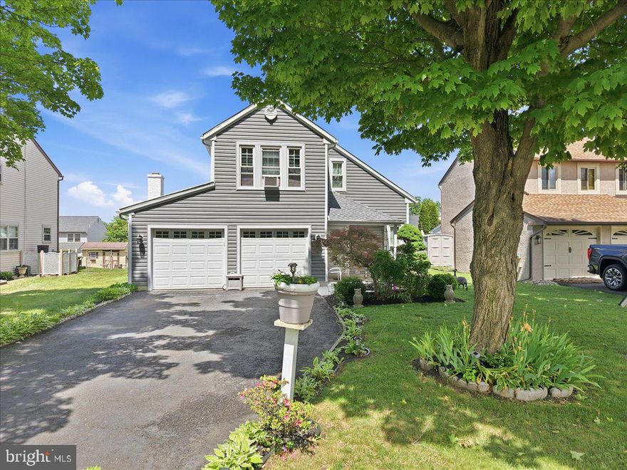 Welcome to this beautifully updated detached Colonial located in the highly desirable Hatboro-Horsham School District! This spacious 3-bedroom, 2.5-bath home features soaring cathedral ceilings, a cozy fireplace, and a modernized kitchen perfect for everyday living and entertaining. Enjoy peace of mind with major upgrades including a brand-new roof and all-new siding completed in 2025. Additional updates include remodeled upstairs bathroom, renovated balcony, and brand-new carpeting throughout the home. Step outside to a fully fenced backyard offering privacy and space for outdoor enjoyment. A perfect blend of charm, comfort, and modern updates — this move-in ready home is a must-see!