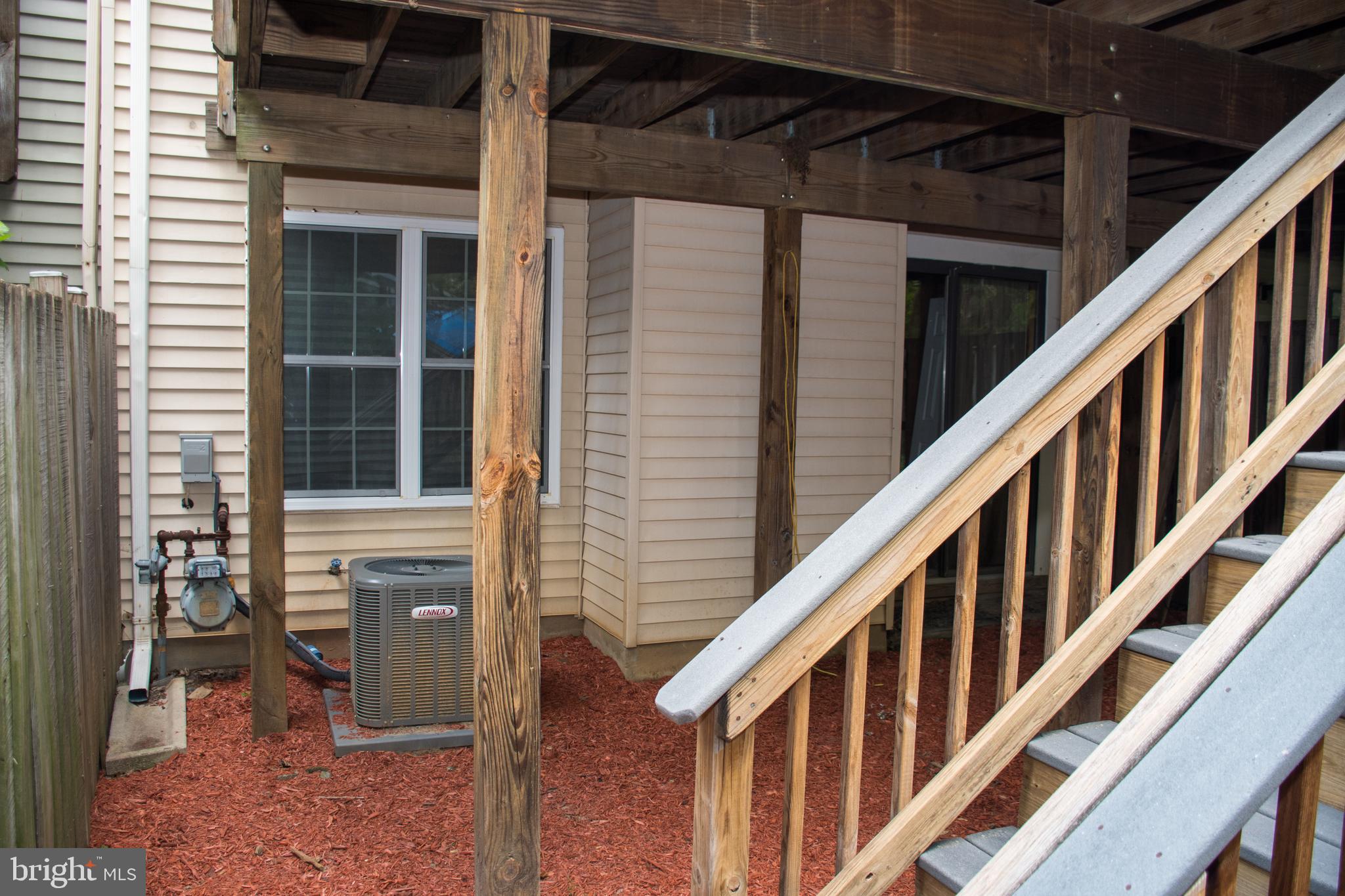 SEQUOIA LEA - Residential