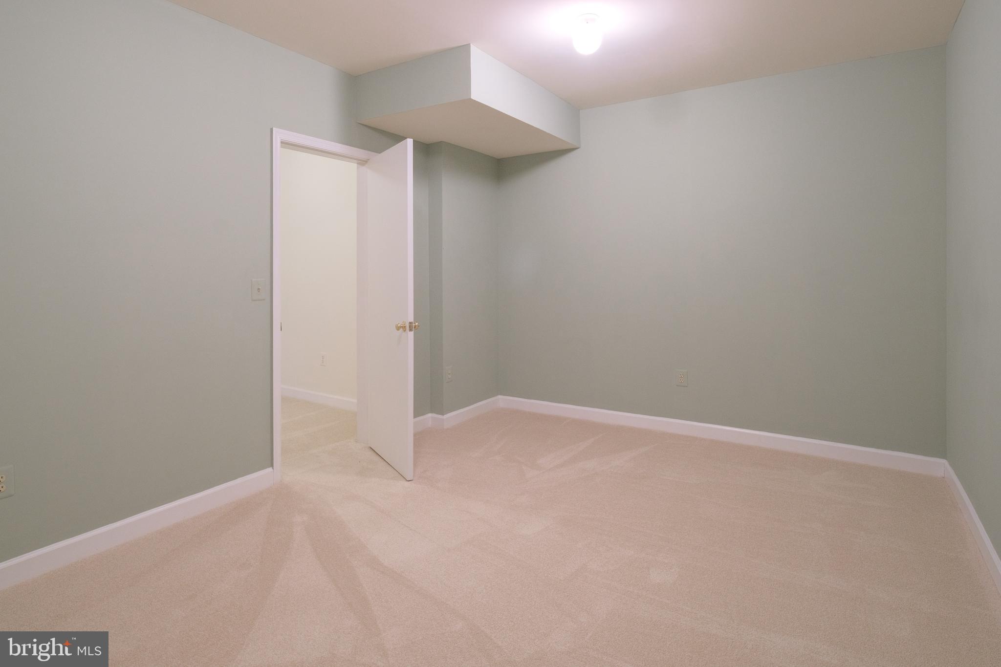 FRANKLIN FARM - Residential